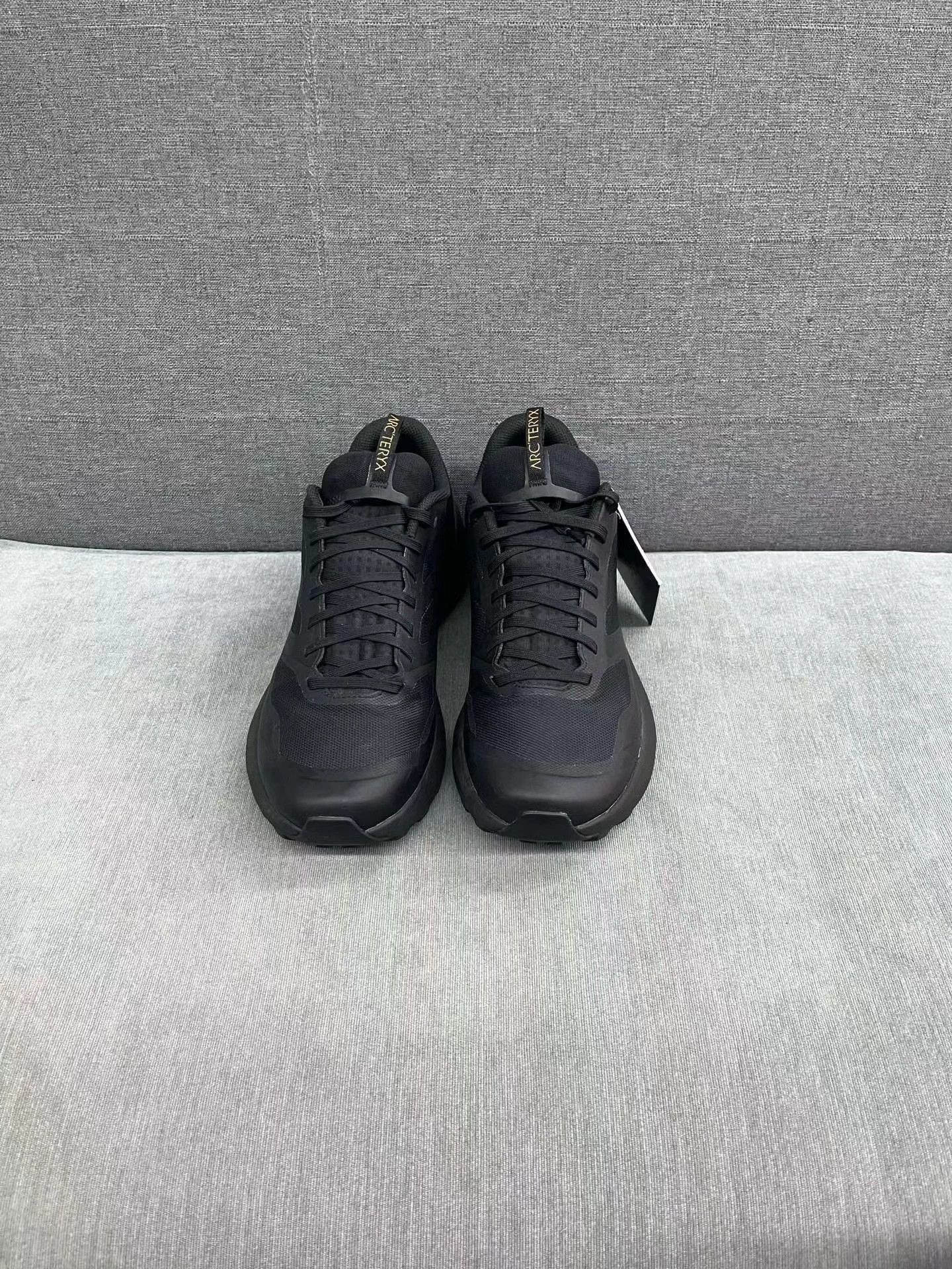 Arc'teryx Arcteryx Norvan LD 3 Gore-Tex B&G 41. Tried tags Size US 8 / EU 41 - 2 Thumbnail