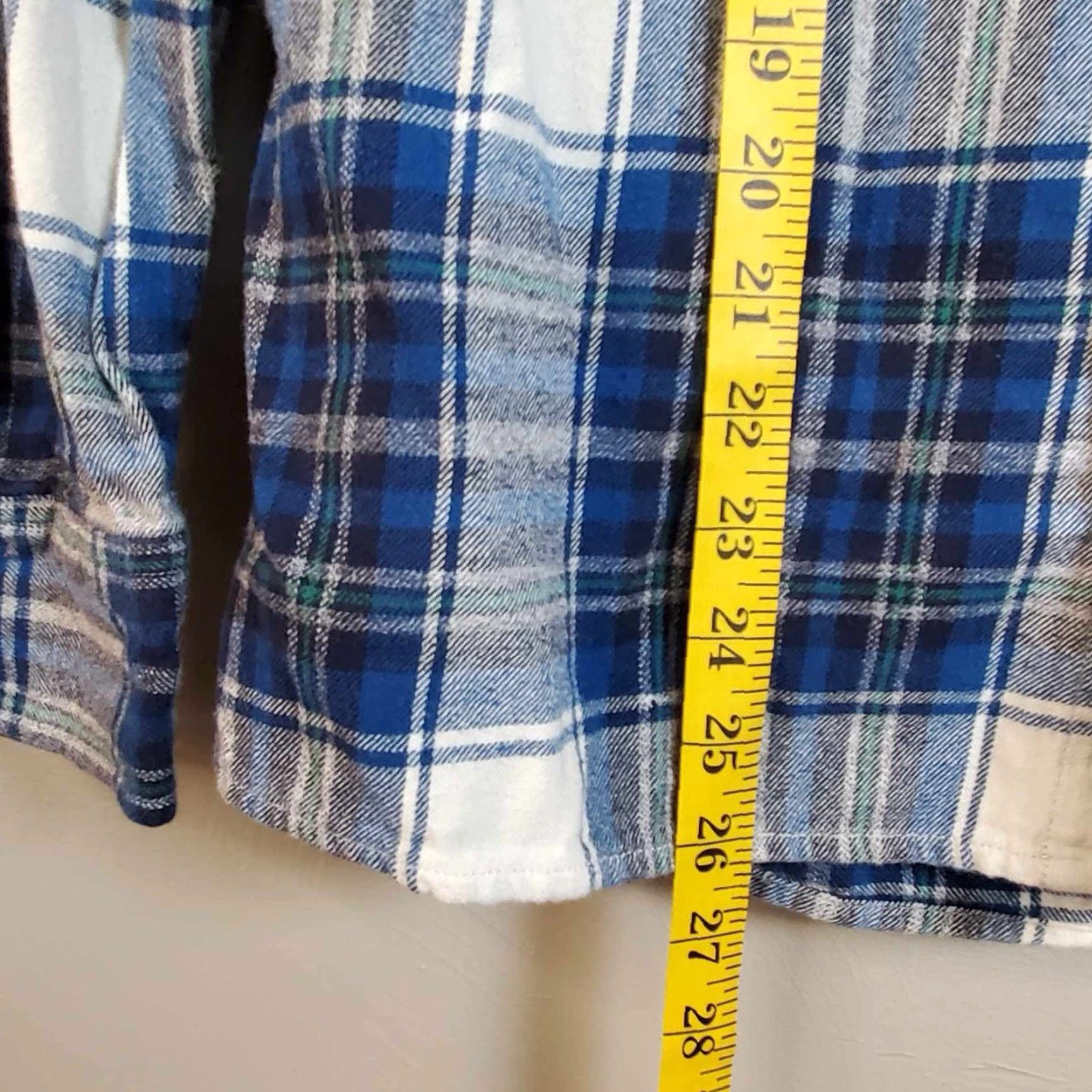 Eddie Bauer Eddie Bauer Shirt Women's Blue Plaid Long Sleeve Button Up Size Large Size L / US 10 / IT 46 - 5 Thumbnail