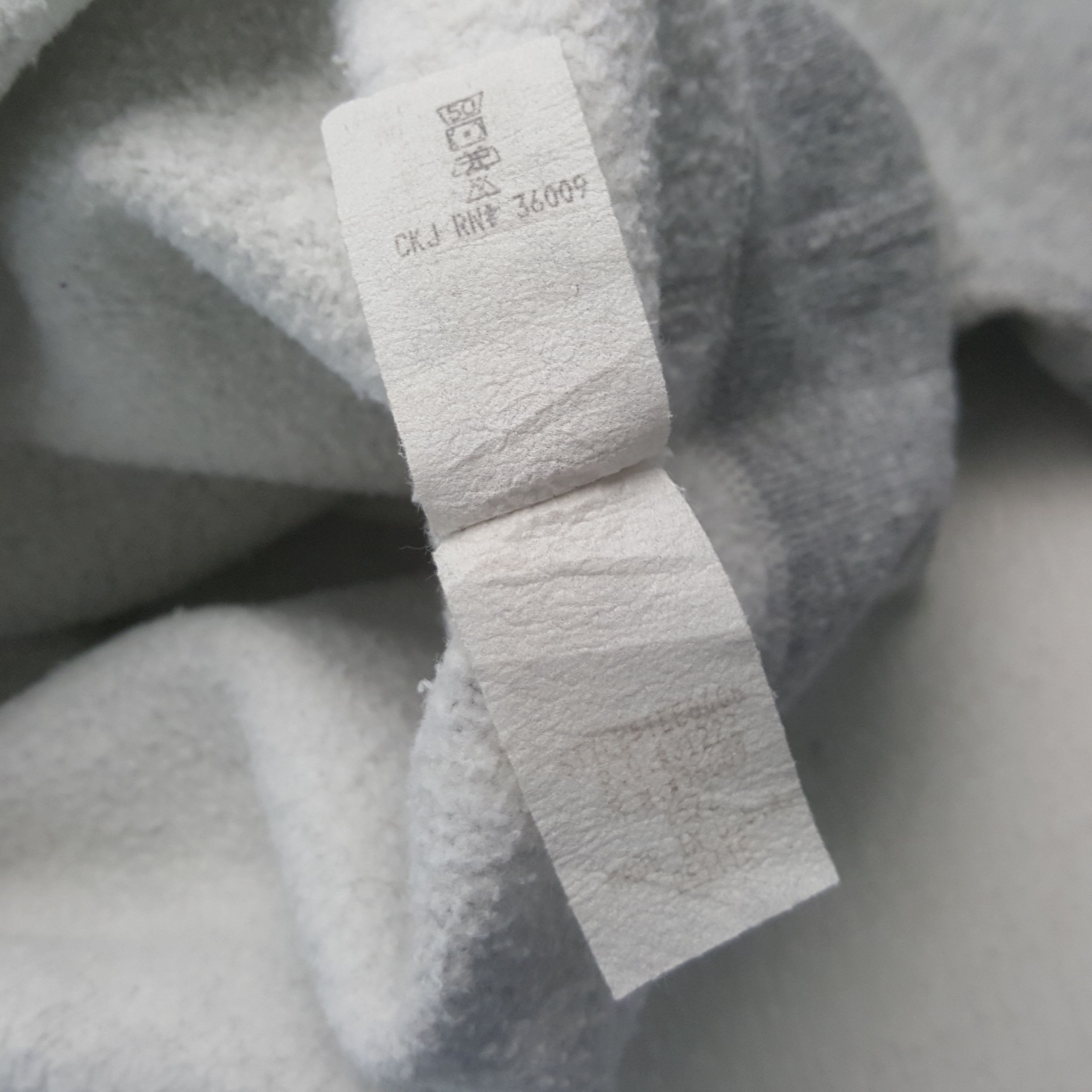 Calvin Klein Vintage Calvin Klein Jeans Brand Style Sweasthirt RR5 Size US M / EU 48-50 / 2 - 9 Thumbnail