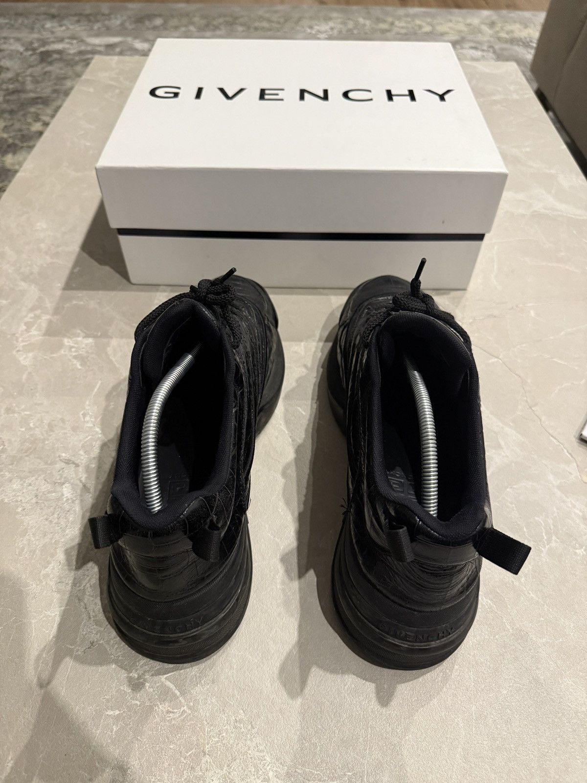 Givenchy Givenchy giv 1 croc effect leather sneaker Size US 11 / EU 44 - 5 Thumbnail