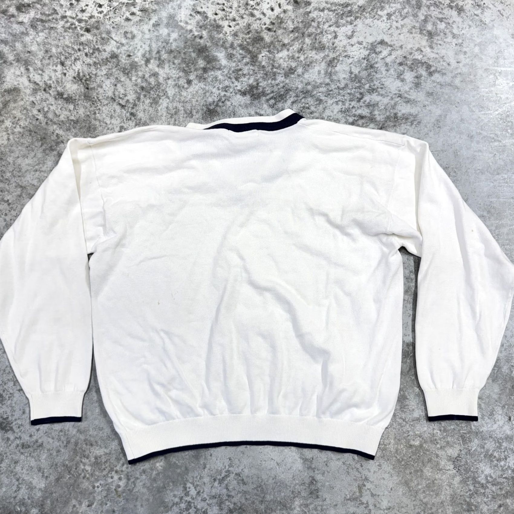 Vintage Vintage Nicklaus Sweater Mens XL White Navy V-Neck Cotton Ibis Golf 90s Size US XL / EU 56 / 4 - 7 Thumbnail