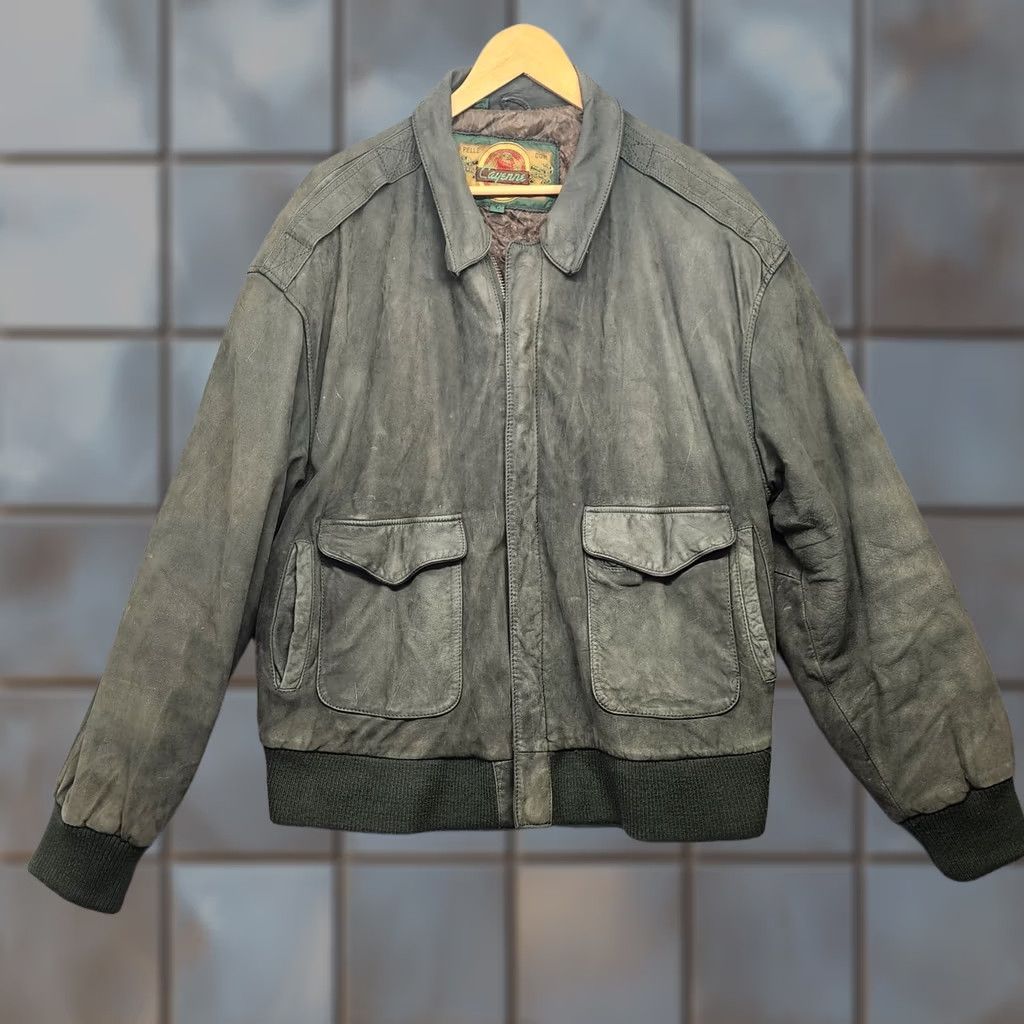 Vintage VINTAGE Cayenne Leather Jacket Mens Large Green Bomber Zipper Utility Jacket YKK Closure Size US L / EU 52-54 / 3 - 1 Thumbnail
