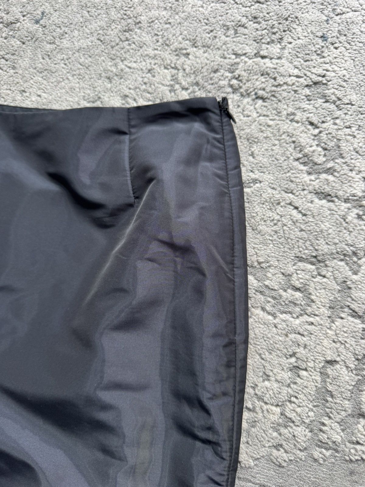 Balenciaga Balenciaga Shimmer Skirt Size 40 made in Italy Size 27" / US 4 / IT 40 - 8 Thumbnail