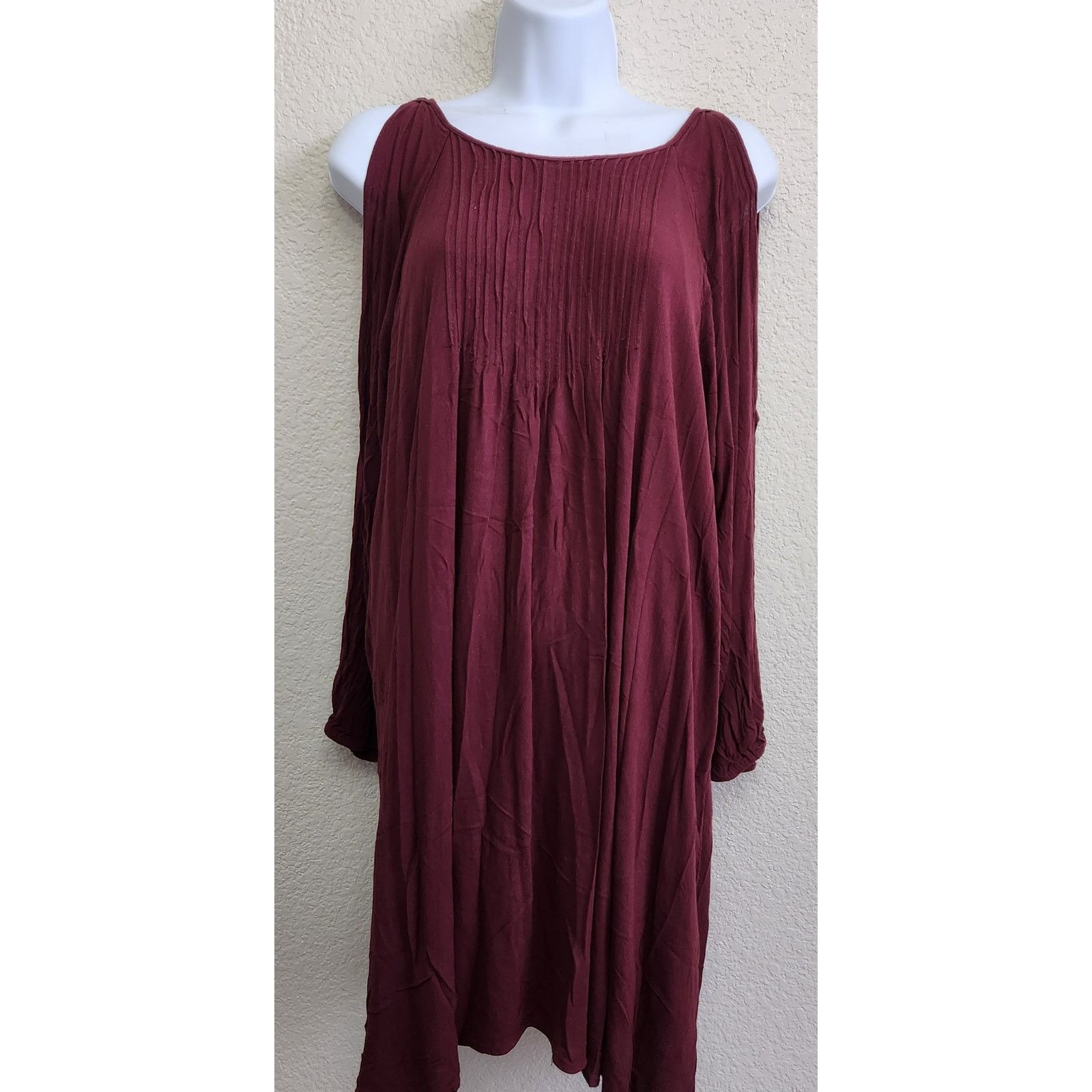 Old Navy Old Navy Burgundy Cold Shoulder Raglan Sleeves Top XXL Size XXL / US 16-18 / IT 52-54 - 1 Thumbnail