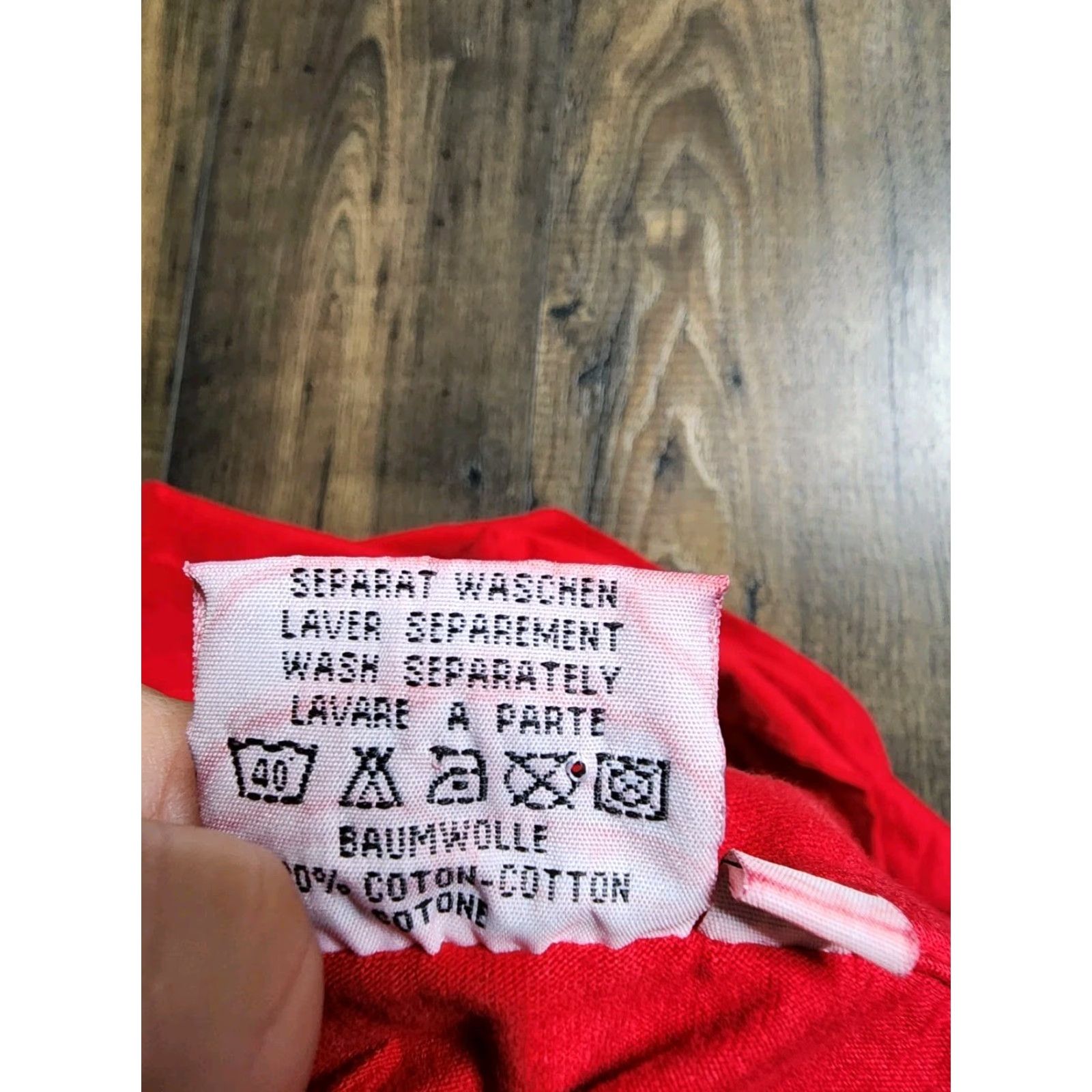 Vintage VINTAGE Tago Germany Embroidered Travel T Shirt Mens XL Red Short Sleeve Crew Neck 1990s Germany Theme Logo/Embroidered Size US XL / EU 56 / 4 - 6 Thumbnail