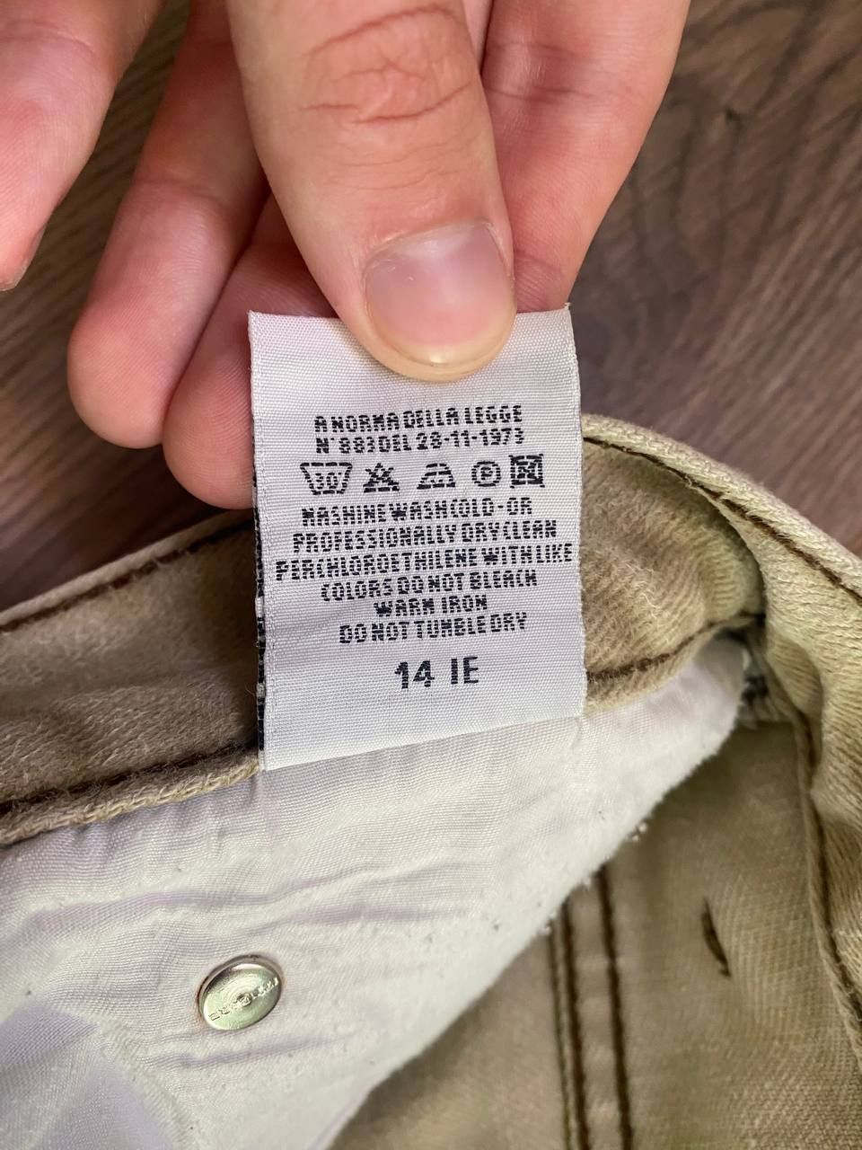 Designer × Versace × Vintage Vintage Versace Jeans Couture Milky White Size 36 Size US 36 / EU 52 - 10 Thumbnail