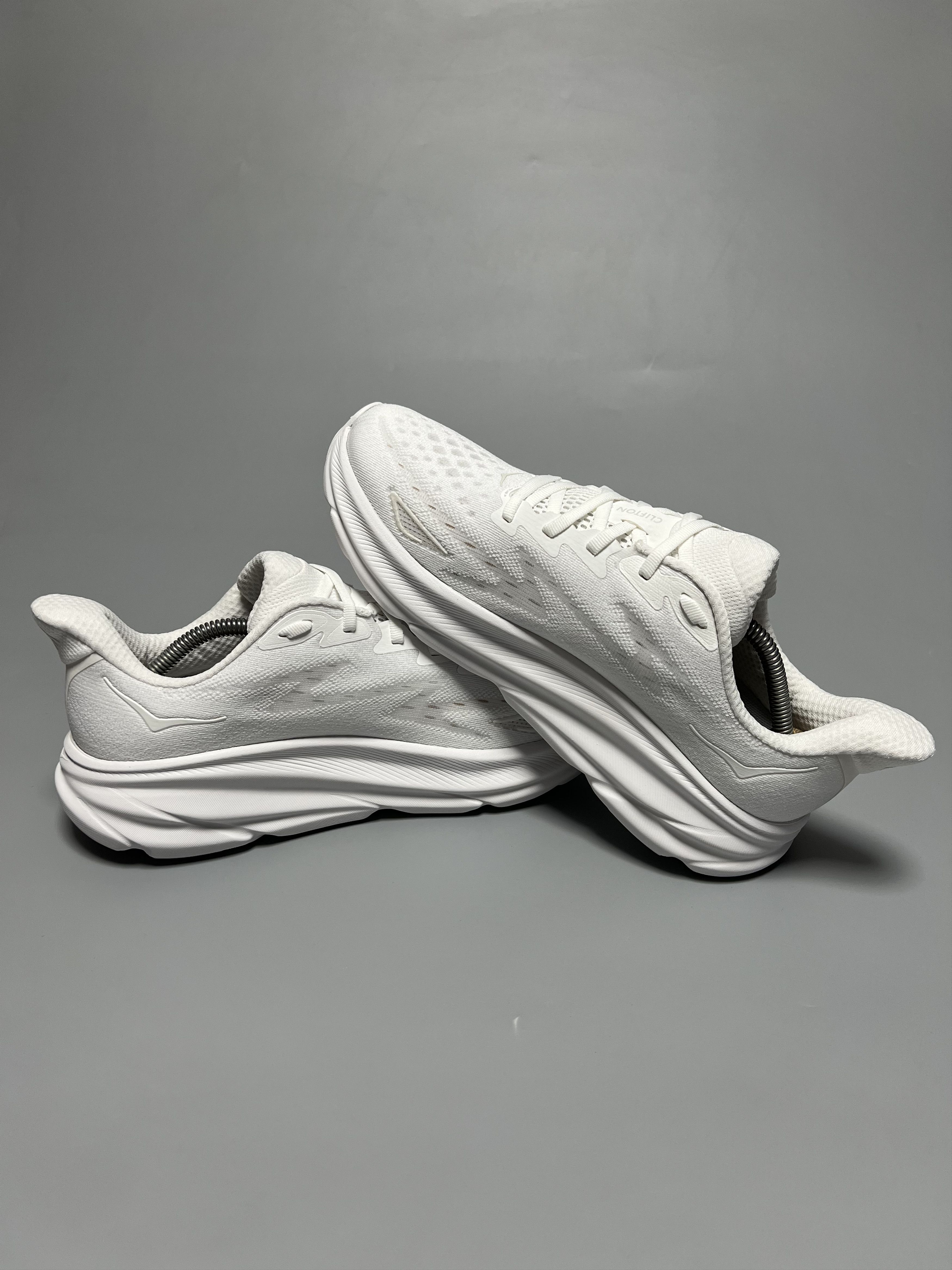 Hoka 9.5D Hoka One One Clifton 9 Men's Running Shoes Walking Gym Size US 9.5 / EU 42-43 - 5 Thumbnail