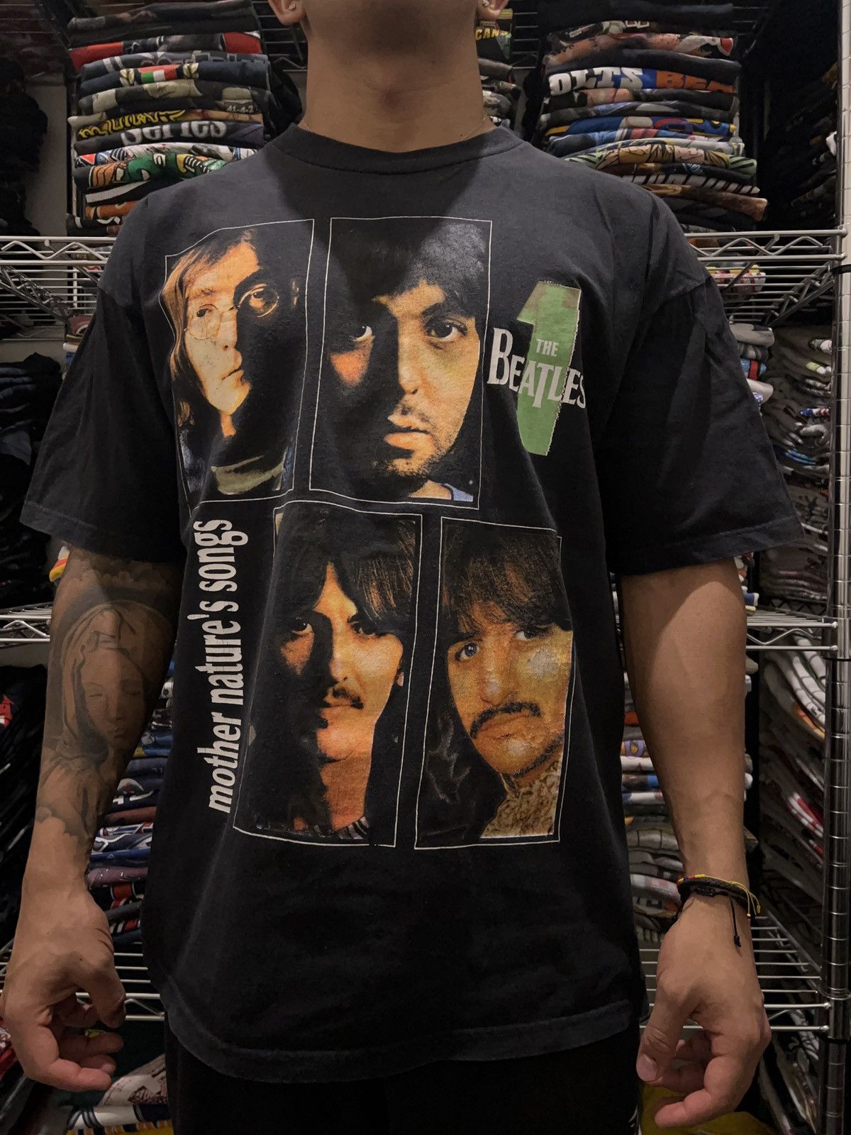 Band Tees 90s The Beatles 1 Mother Nature’s Songs Tee Size US XL / EU 56 / 4 - 2 Thumbnail