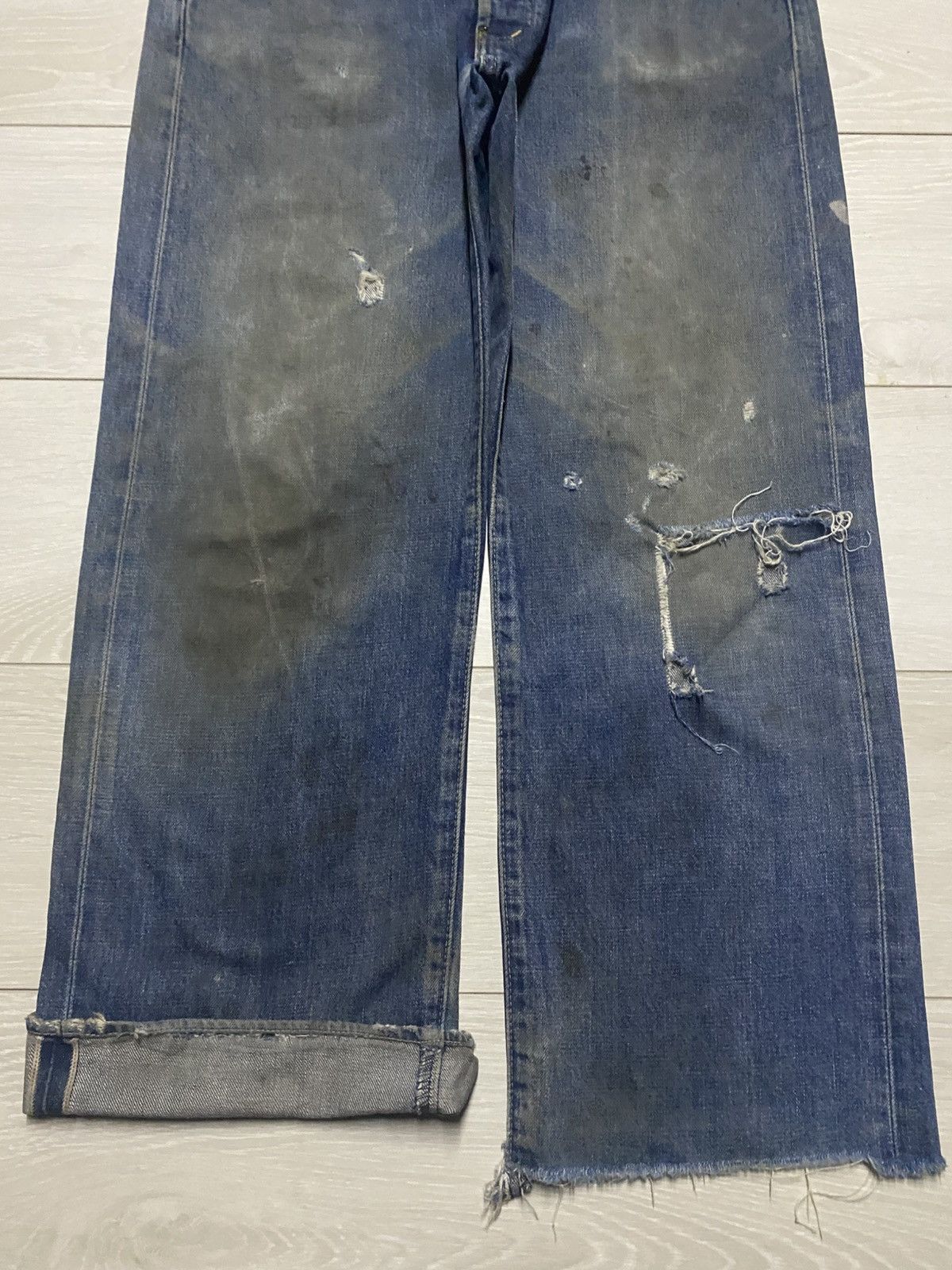 Levi's Vintage Levis 702xx Big E Japan Buckle Back Destroy Baggy Size US 35 - 5 Thumbnail
