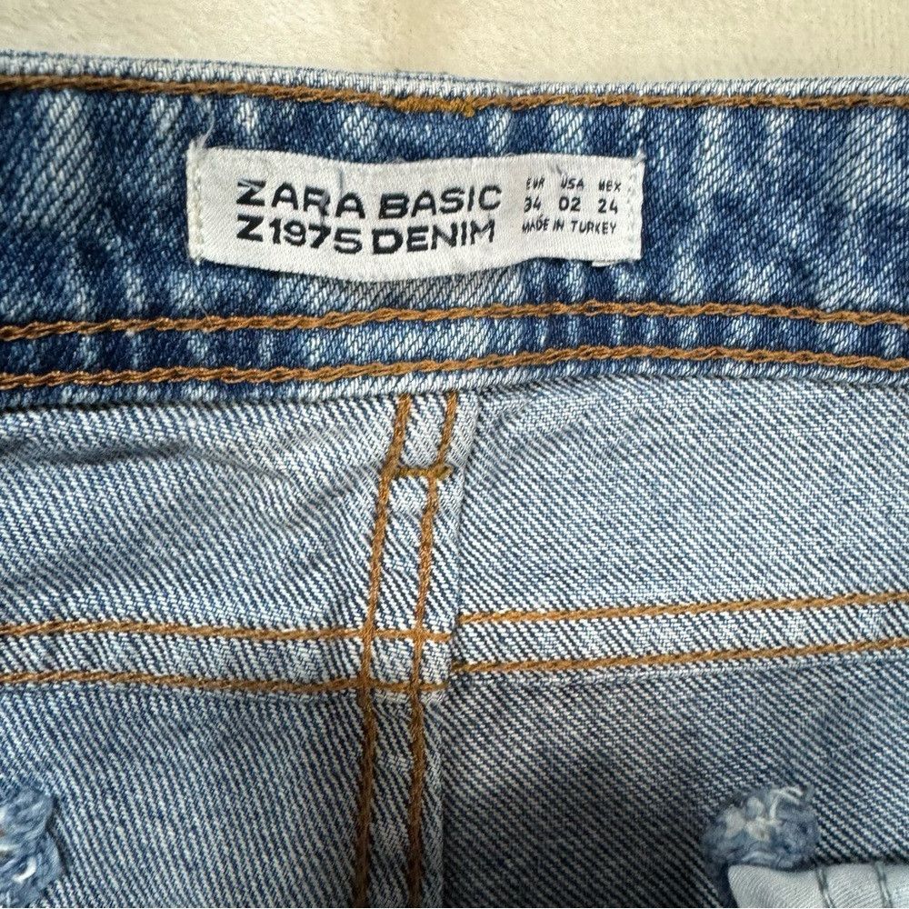 Zara NWT New Zara Floral Embroidered Distressed Ankle Jeans Size Size 26" / US 2 / IT 38 - 7 Thumbnail