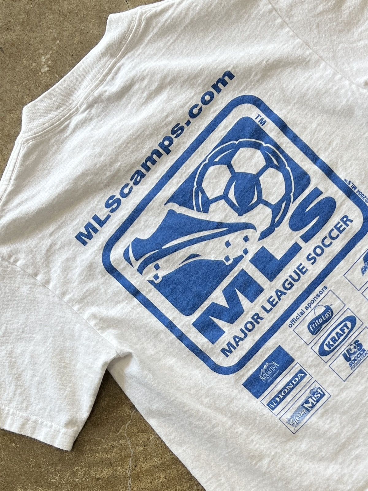 Vintage Vintage 2004 MLS Camps Soccer Tee Youth Small Size US XS / EU 42 / 0 - 4 Thumbnail