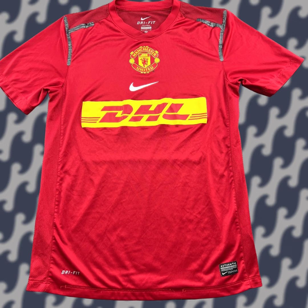 Nike Nike Manchester United 2012 2013 Training Mens Football Jersey Sz S Red Shirt Casual Athletic Mens Nike Size US S / EU 44-46 / 1 - 1 Thumbnail