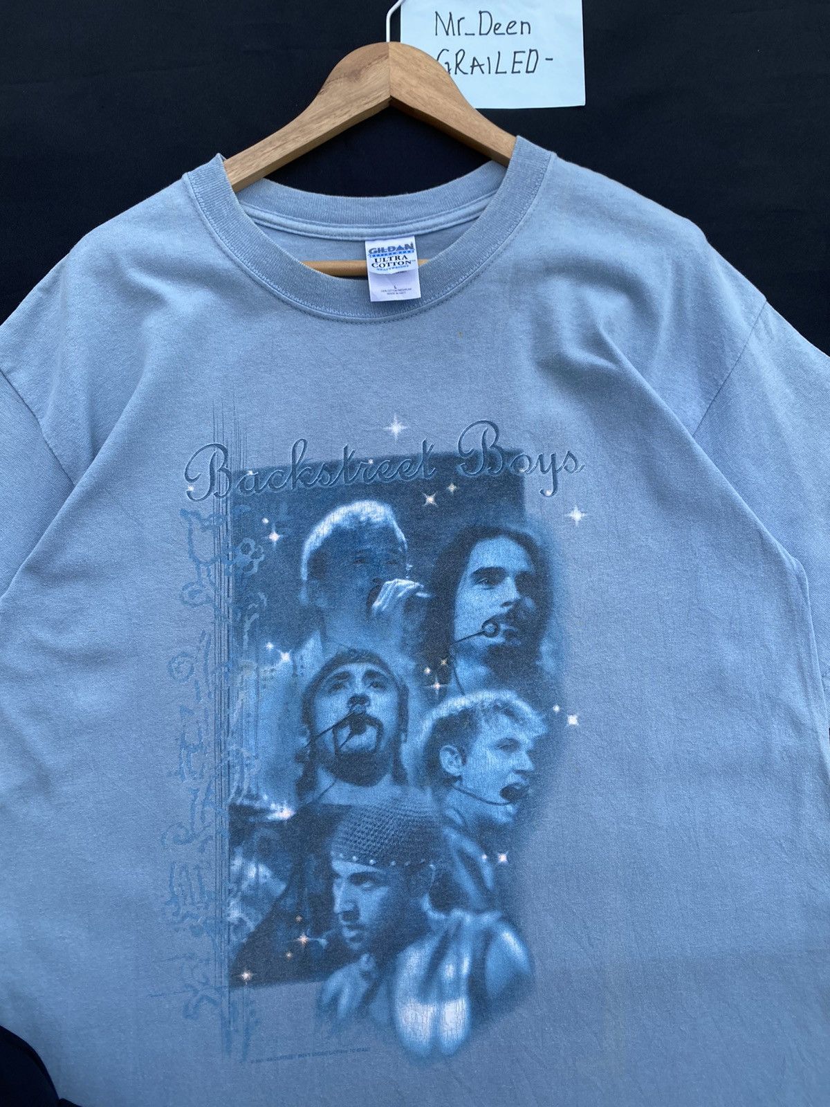 Band Tees Rare Vintage Backstreet Boys World Tour Tshirt Size US L / EU 52-54 / 3 - 9 Thumbnail