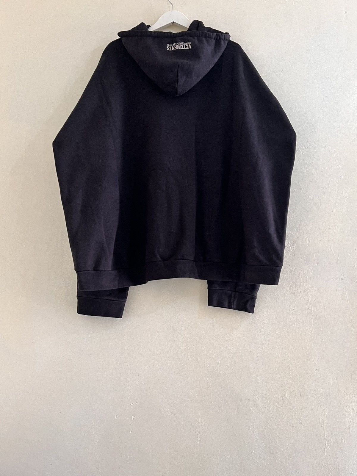 Vetements Coming Soon Titanic ‘thick version’ Hoodie Size US M / EU 48-50 / 2 - 6 Thumbnail
