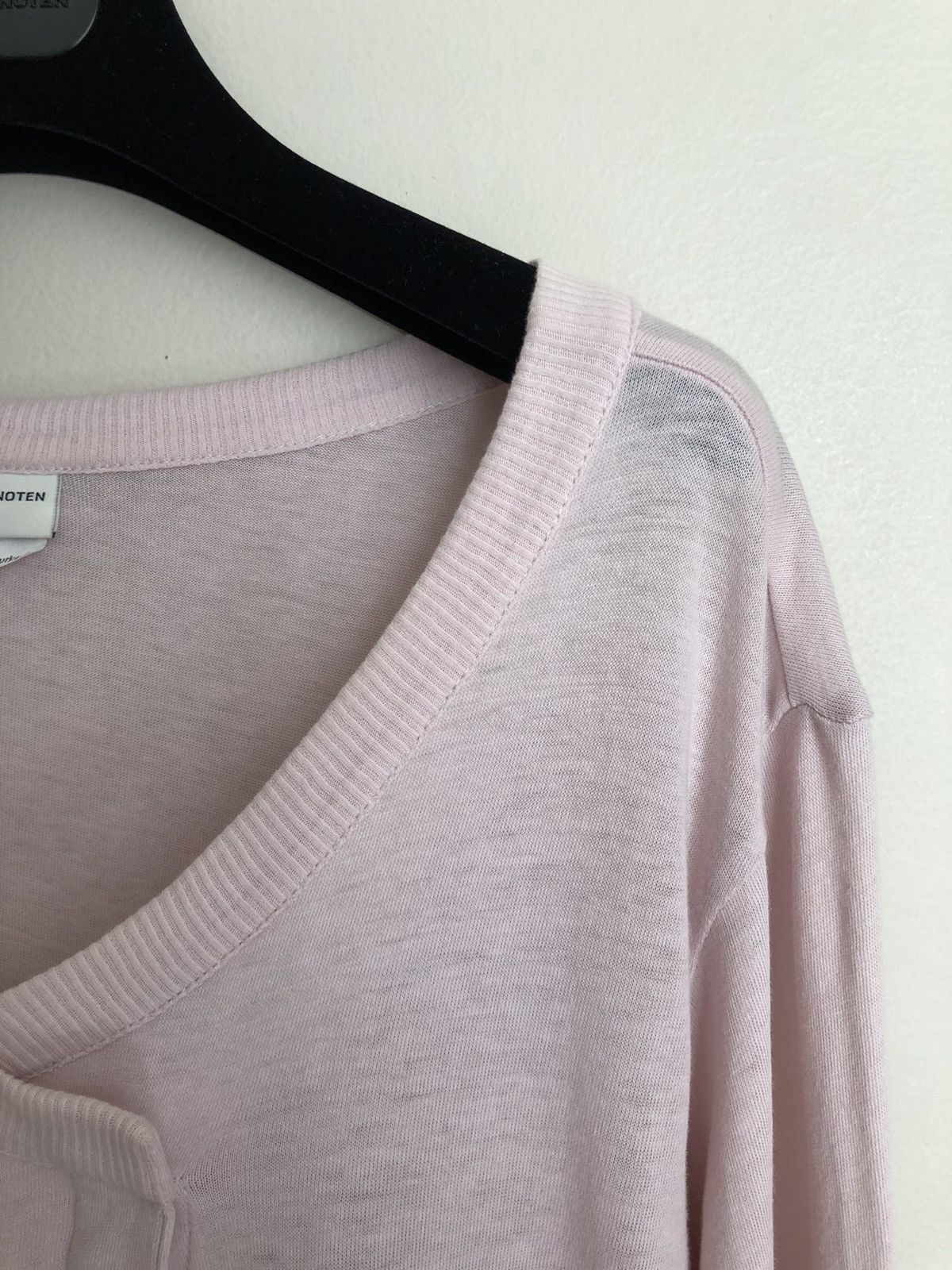 Dries Van Noten Dries Van Noten Vintage Pink Hidden Button Henley Size US S / EU 44-46 / 1 - 13 Thumbnail