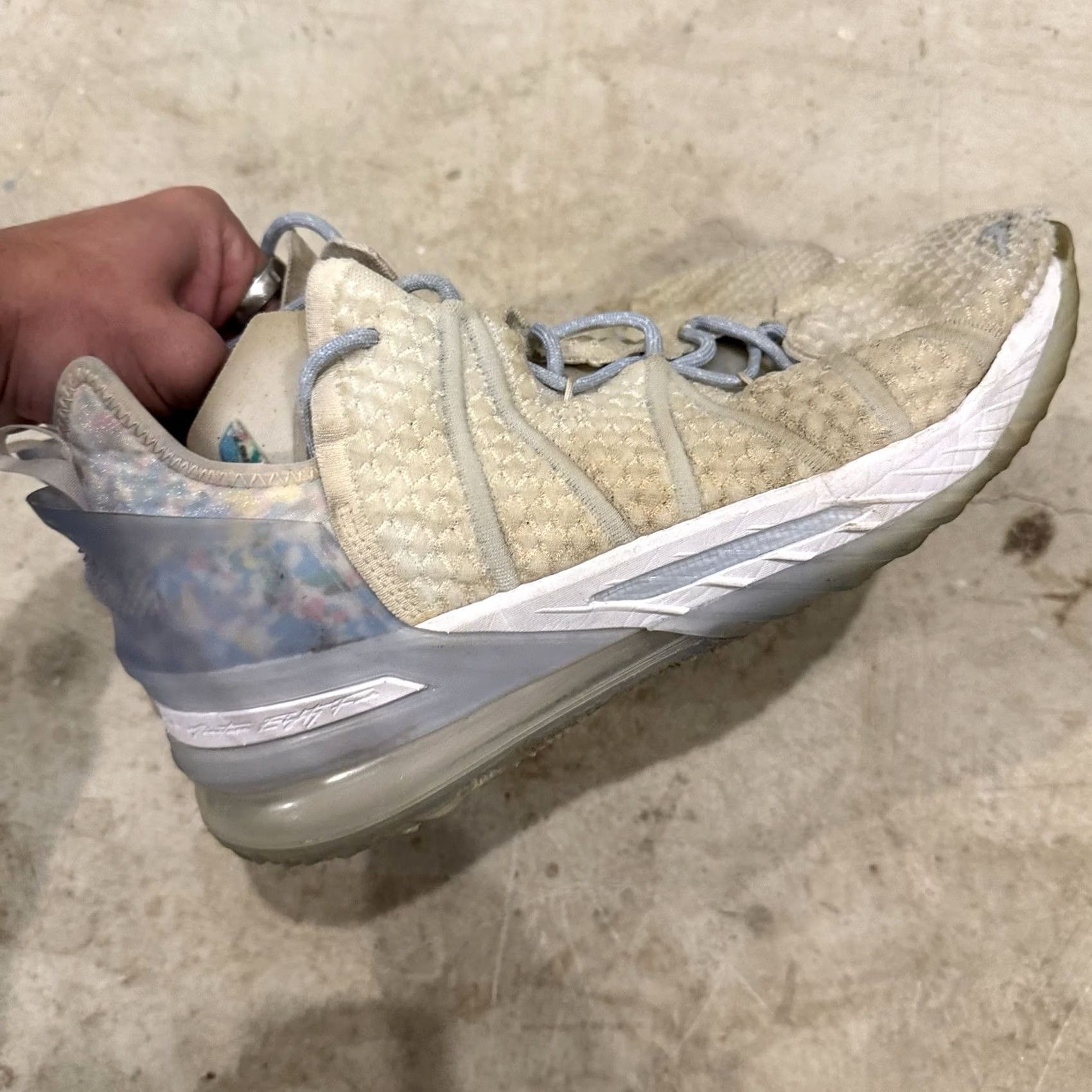 Nike Nike LeBron 18 Play for the Future CW3156-400 Basketball Distressed Men’s 12 Sneakers High Top Blue White Size US 12 / EU 45 - 4 Thumbnail