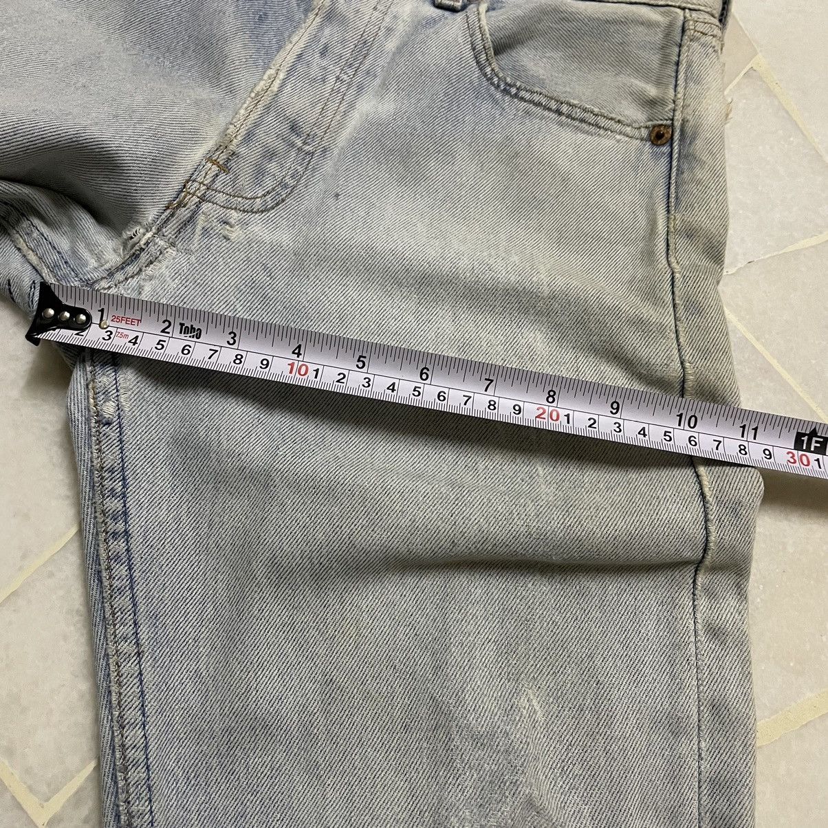 If Six Was Nine ORIGINAL LEVIS 501 USA X SEX PISTOL RARE COLLECTION (28×39) Size US 28 / EU 44 - 16 Thumbnail