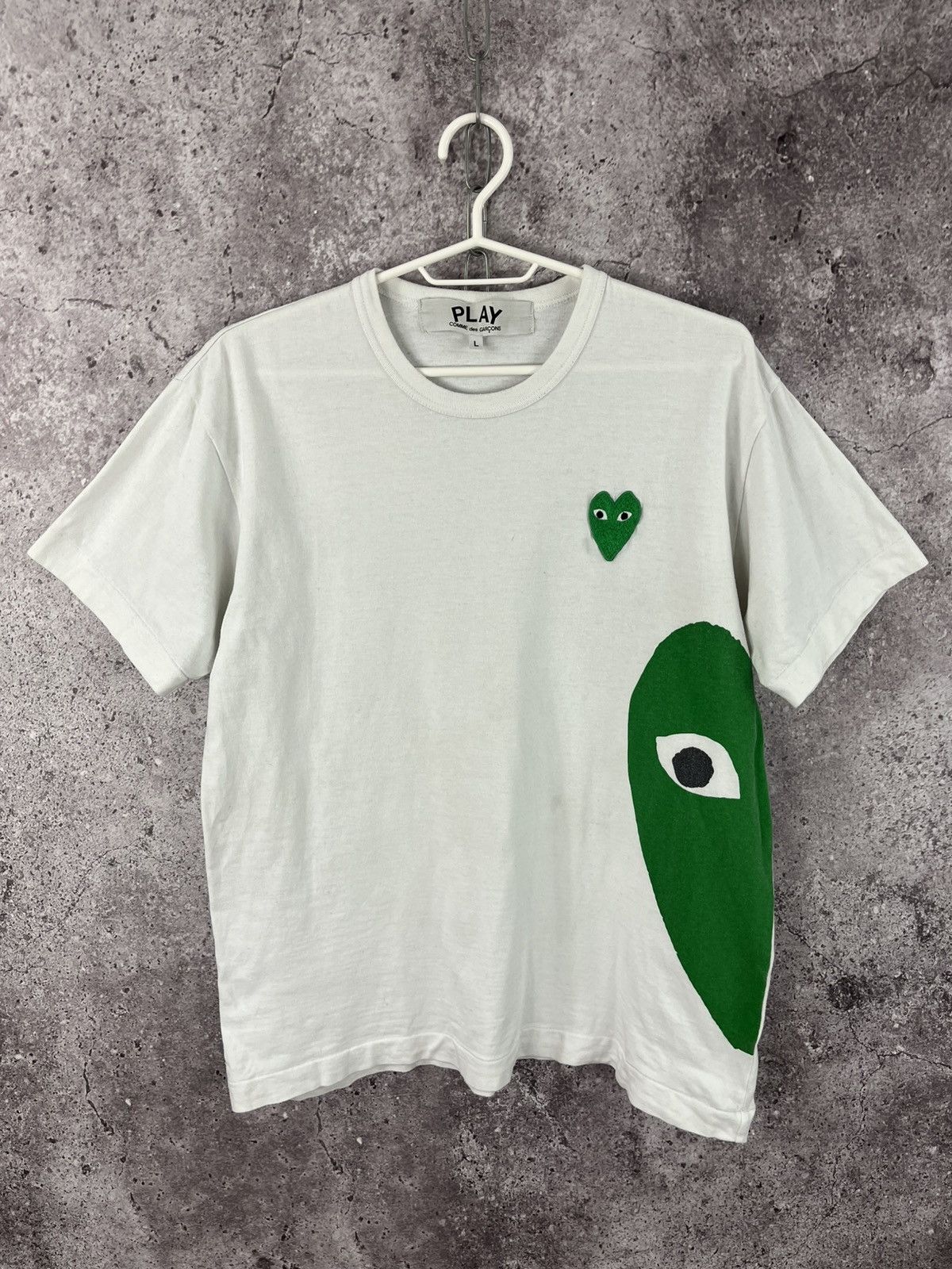 Comme des Garcons PLAY Come de Garçons Play T-Shirt Big Logo White Size L Size US L / EU 52-54 / 3 - 1 Thumbnail