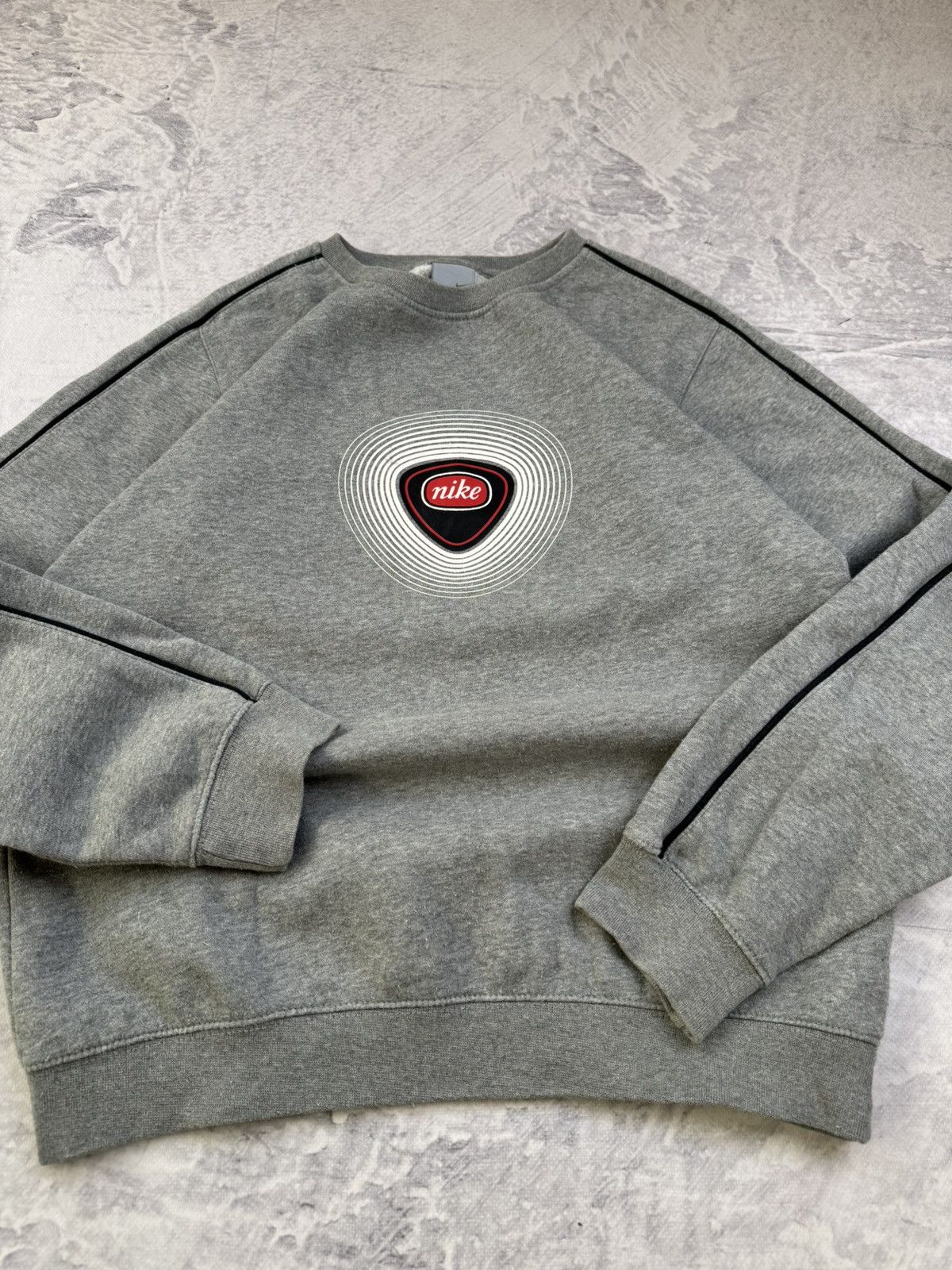 Nike × Vintage NIKE VINTAGE CENTER LOGO OVERSIZE BOXY SWEATSHIRT Size US M / EU 48-50 / 2 - 5 Thumbnail