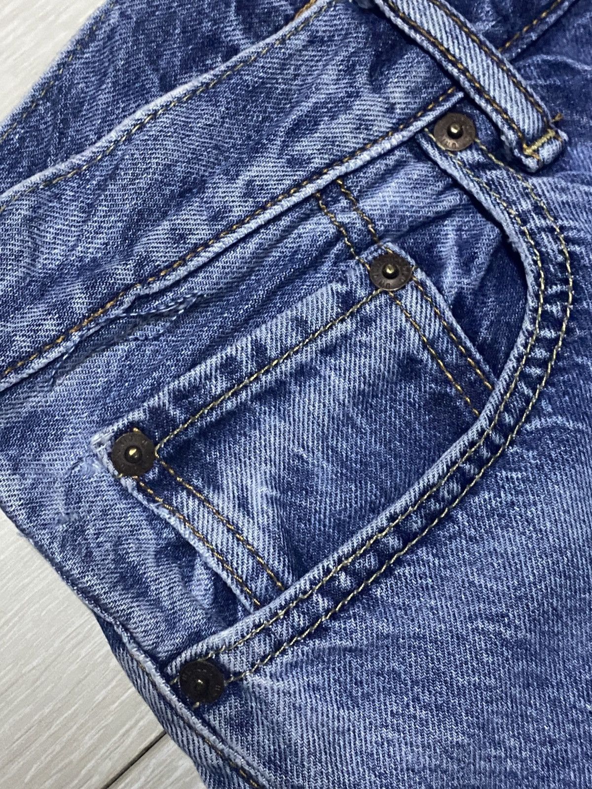 Uniqlo Vintage Japanese Brand Uniqlo Blue Wash Straight loose Jeans Size US 33 - 7 Thumbnail