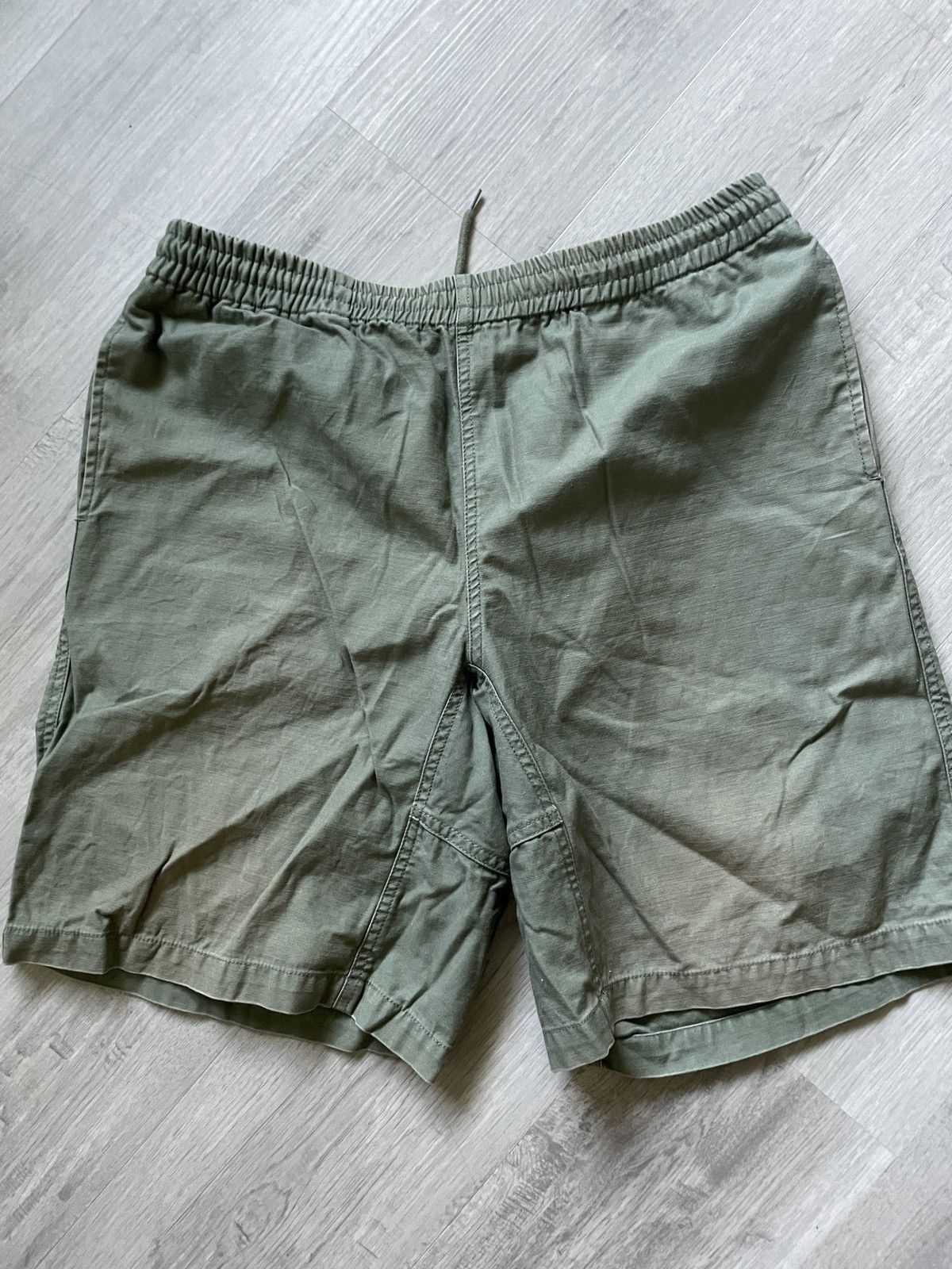🔥 Supreme® Military Twill Short - Olive - Large