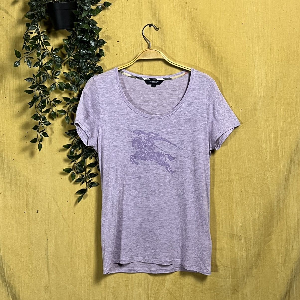 Burberry Burberry London Tshirt Size S / US 4 / IT 40 - 1 Thumbnail