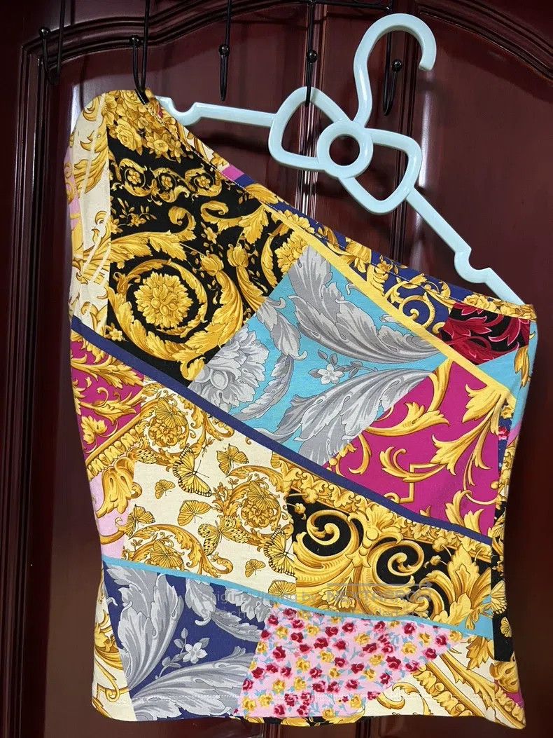 Versace Versace Classic décor slanted shoulder T Size M / US 6-8 / IT 42-44 - 7 Thumbnail
