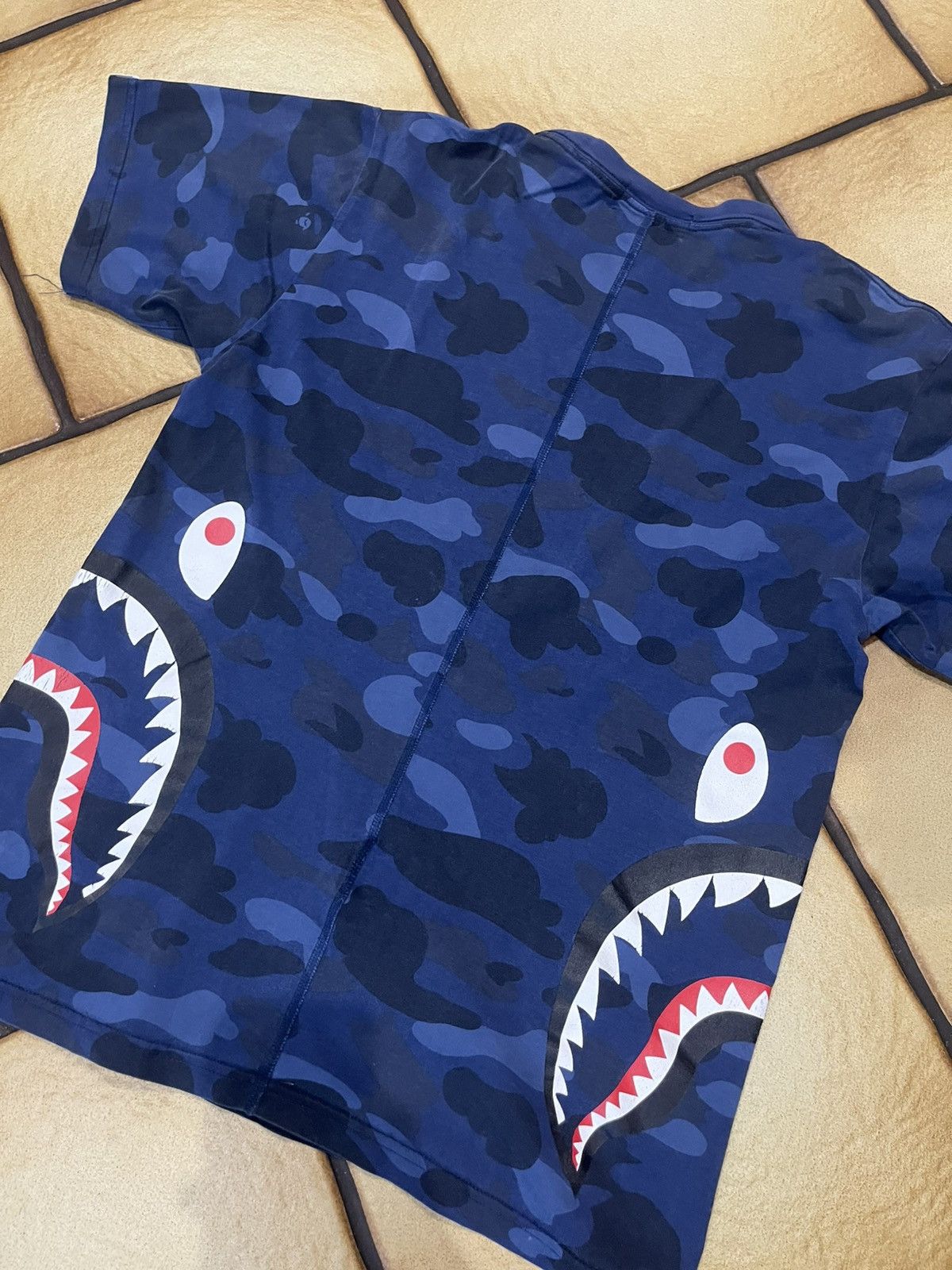 Bape Og Bape Side Shark Blue Camo Tee Size US S / EU 44-46 / 1 - 6 Thumbnail