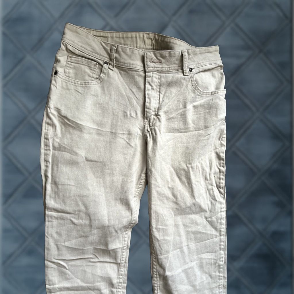 Lee Lee Riders Jeans Womens Relaxed Petite 12P Light Beige Straight 130M183 Mens? Womens Size 34" / US 12 / IT 48 - 1 Thumbnail