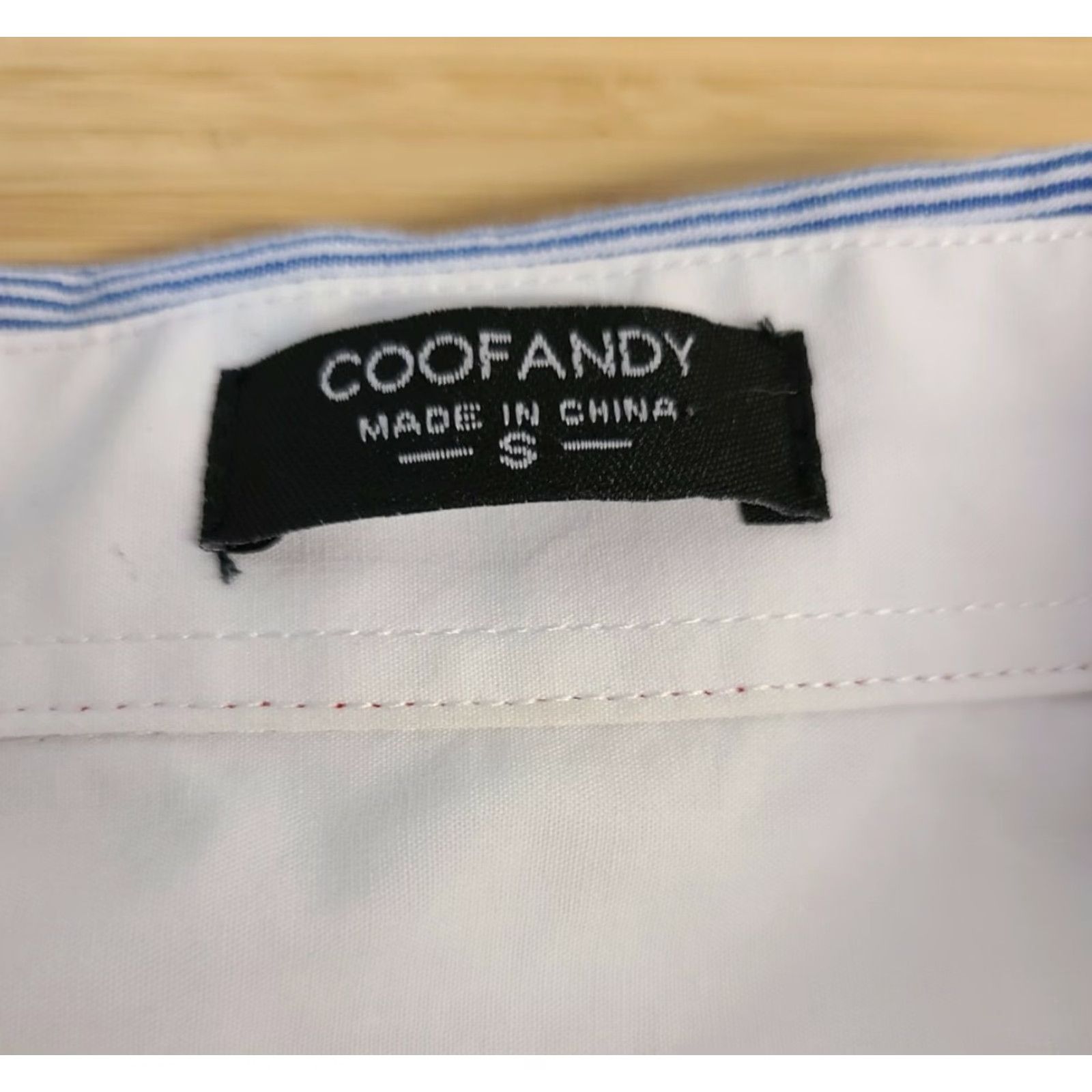Vintage Coofandy Button-Up Shirt White Collared Long Sleeve Men S Small Casual Cotton Shirt Size US S / EU 44-46 / 1 - 3 Thumbnail