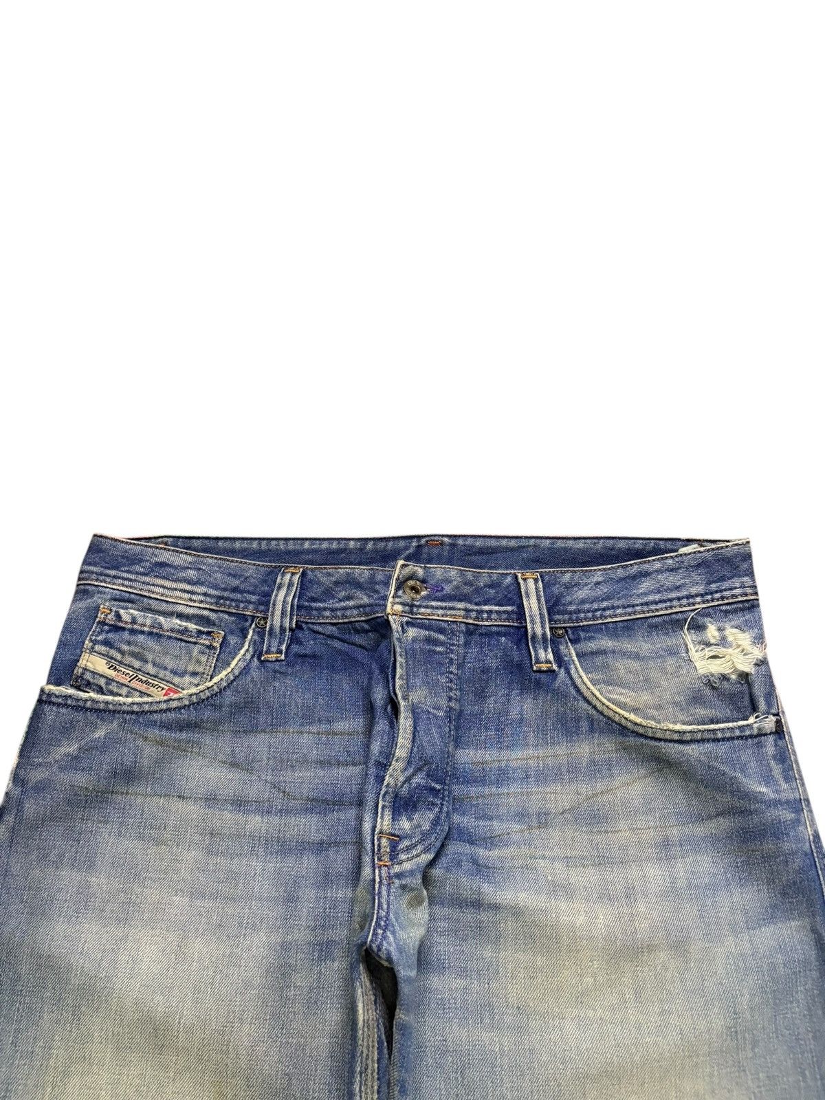 Diesel Vintage Diesel Button Fly Mud Wash Distressed Rip Flare Jean Size US 37 - 4 Thumbnail