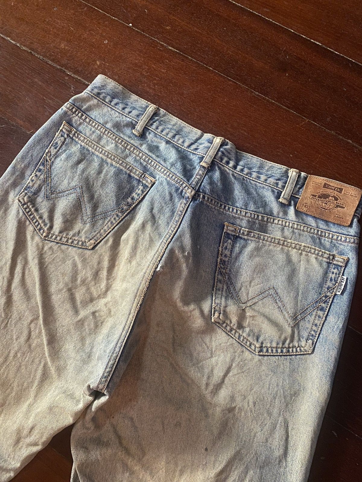 Edwin × Vintage FIRE 🔥 VINTAGE EDWIN INTERNATIONAL distressed faded mud wash Size US 36 / EU 52 - 13 Thumbnail