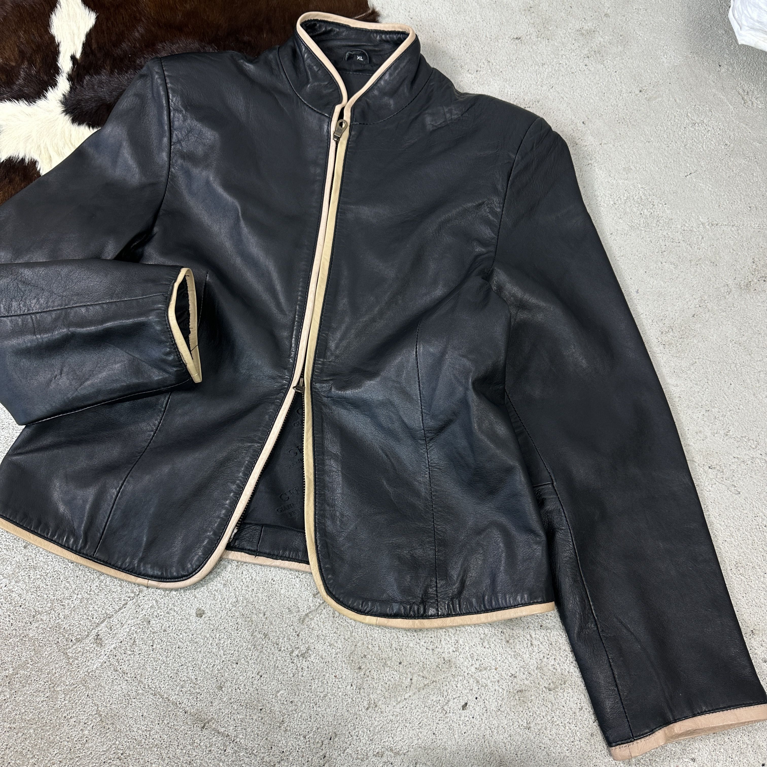 Gianfranco Ferre Gianfranco Ferre Vintage Leather Jacket Size L / US 10 / IT 46 - 3 Thumbnail