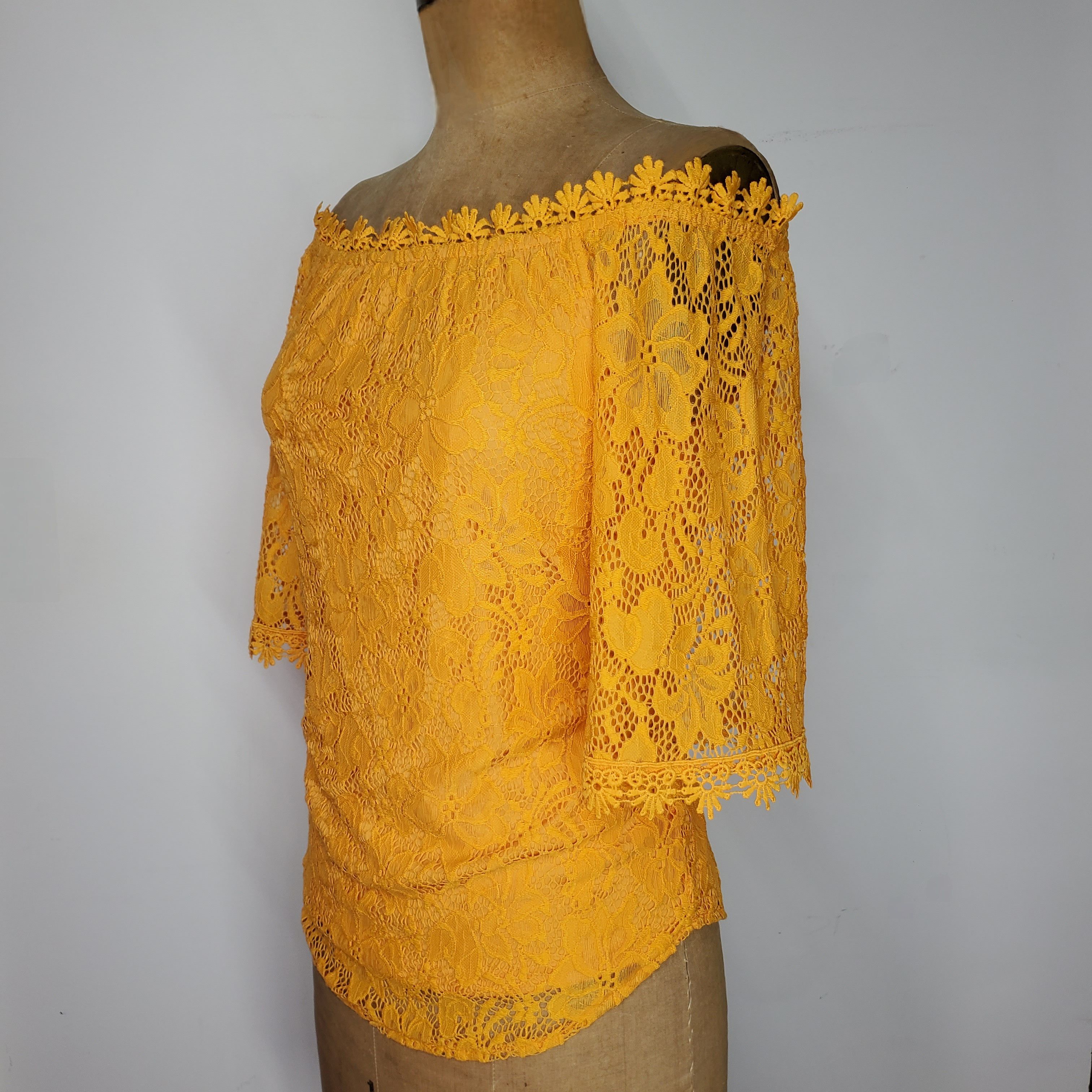 Other Miholl Size S Blouse Lace Overlay Off Shoulder 3/4 Sleeve Size S / US 4 / IT 40 - 3 Thumbnail