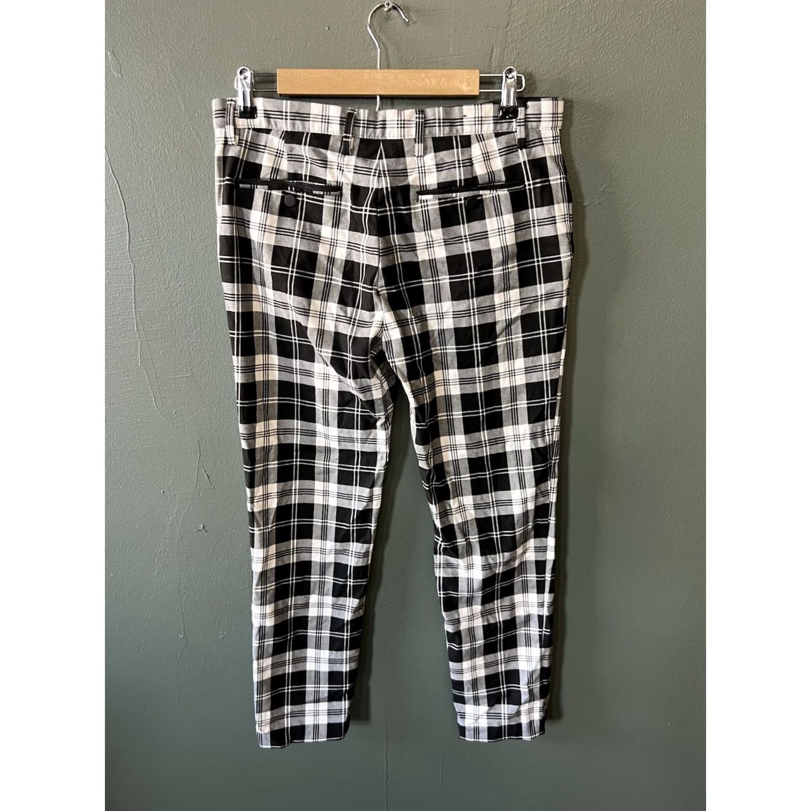 Zara Zella Womens White Checkered Tapered Work Pant Size 31 Size 24" / US 00 / IT 34 - 2 Thumbnail