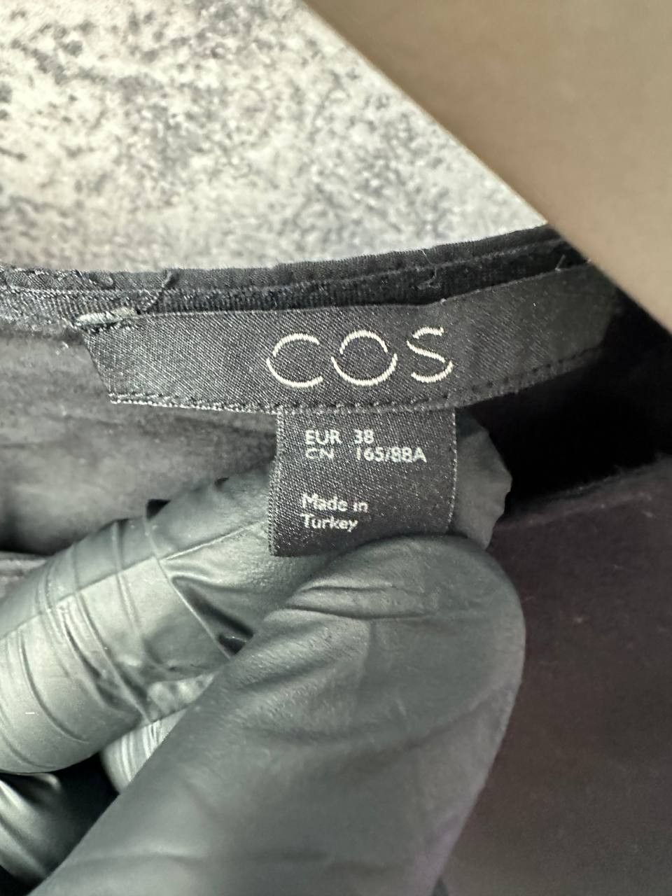 Cos COS A-line Top With Smocked Detail Black Blouse Long Sleeve Size M / US 6-8 / IT 42-44 - 11 Thumbnail
