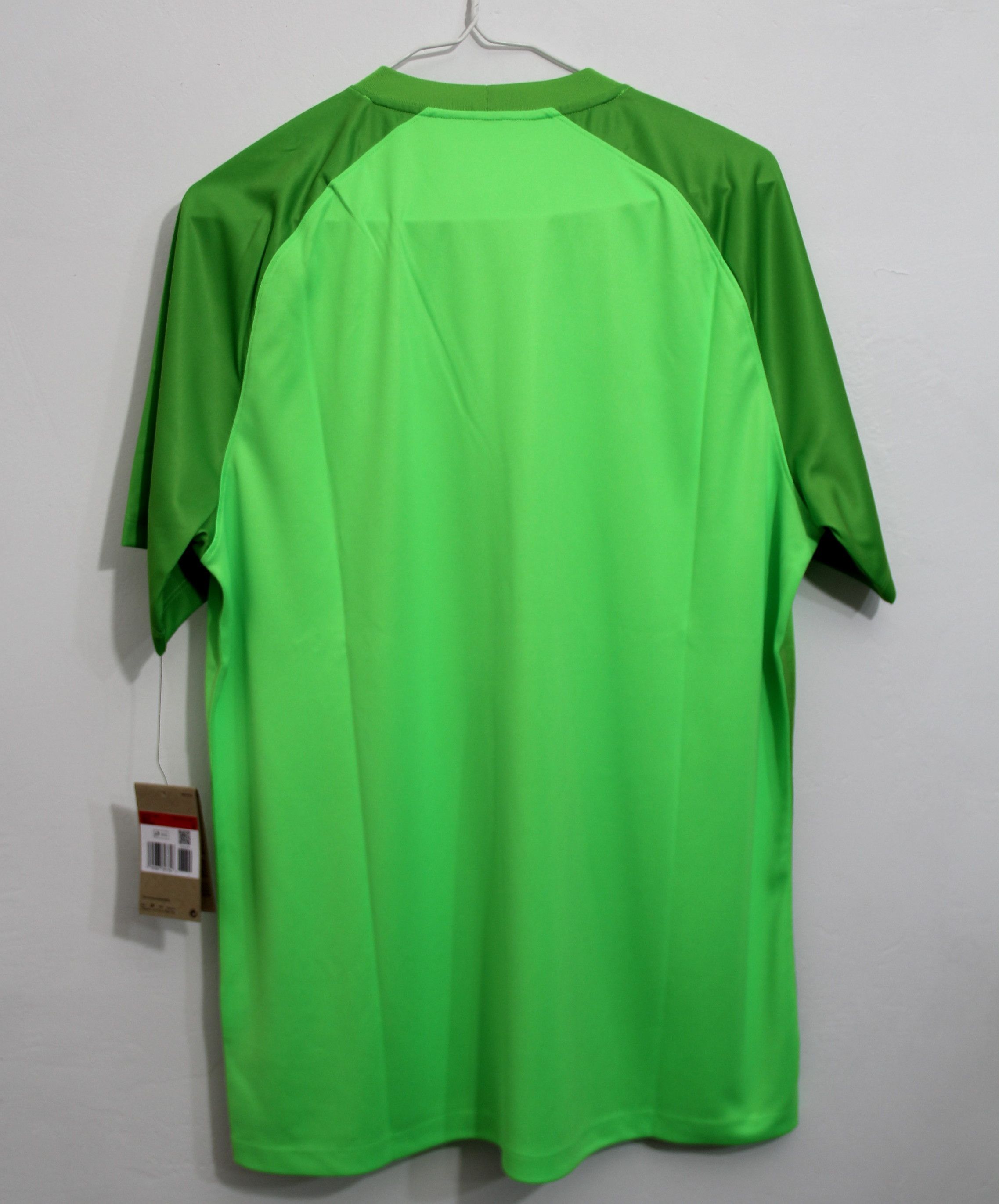 Nike Galatasaray Goalkeeper jersey 2022/23 DM1691-398 SIZE M Size US M / EU 48-50 / 2 - 9 Thumbnail