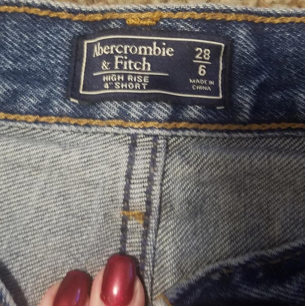Abercrombie & Fitch Abercrombie & Fitch Buttonfly High Rise Shorts Size 6/28 Size 28" / US 6 / IT 42 - 3 Thumbnail