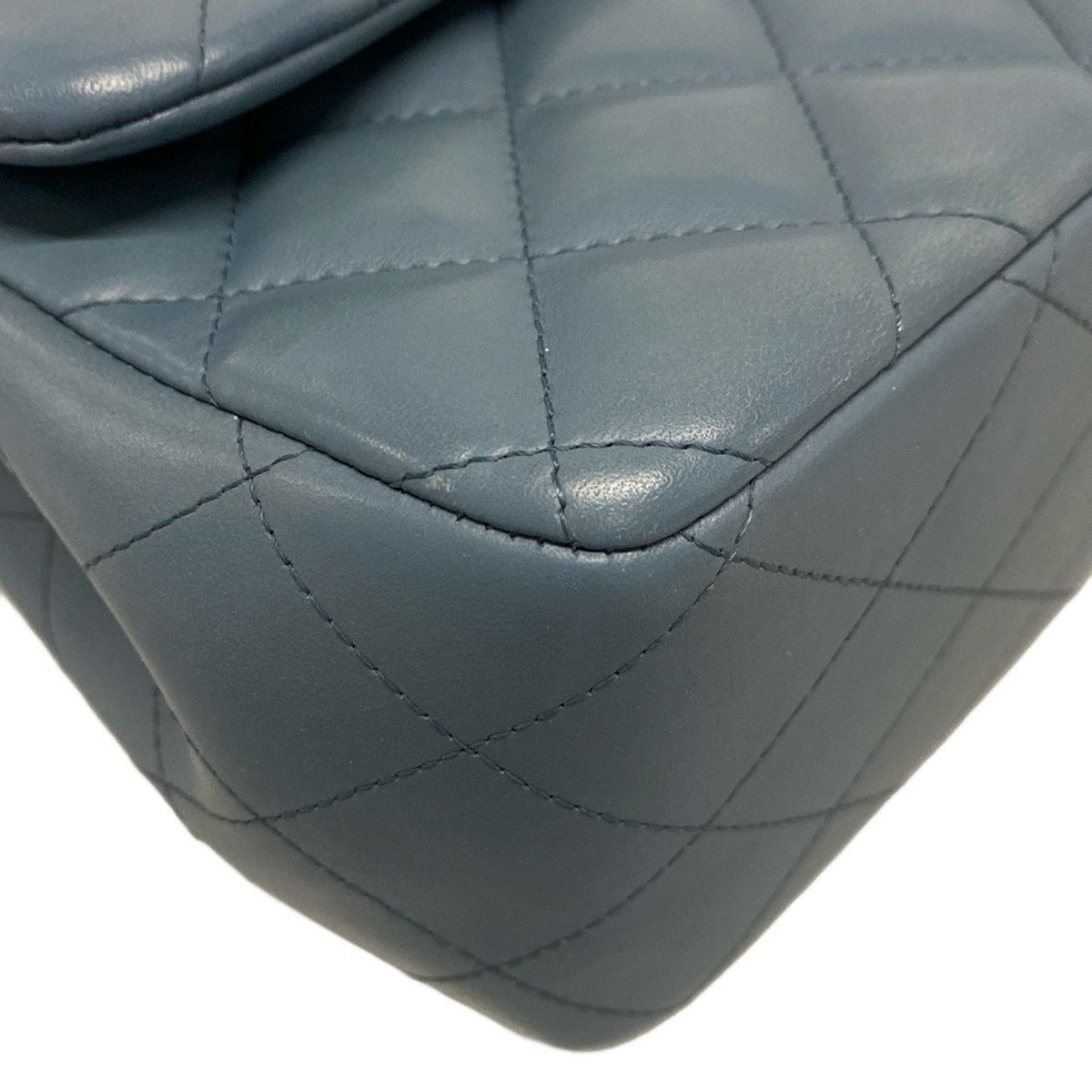 Chanel CHANEL Large Matelasse Shoulder Bag A58600 Size ONE SIZE - 6 Thumbnail