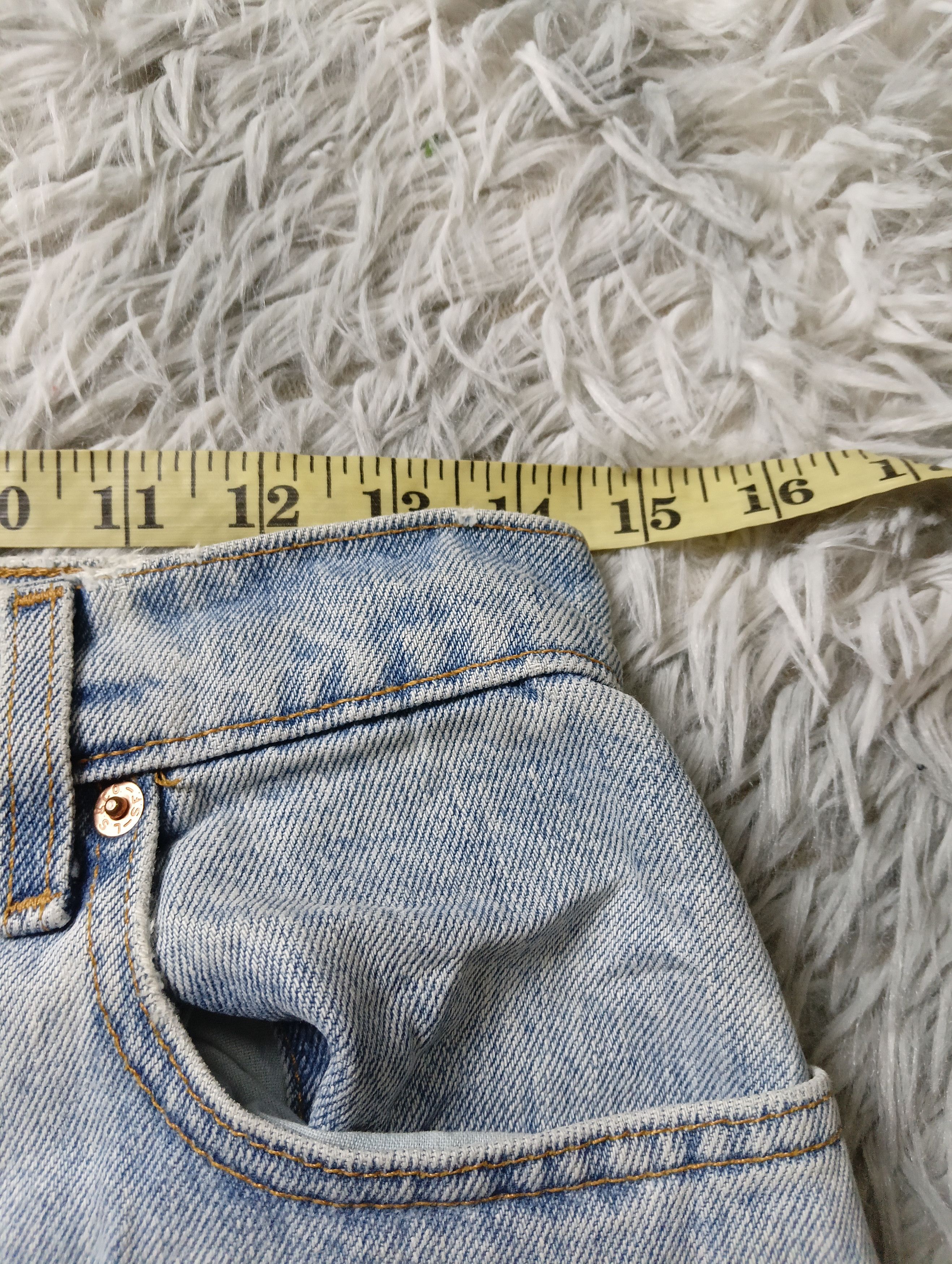 Levi's Levis 551 Cut Leg Size US 29 - 7 Thumbnail