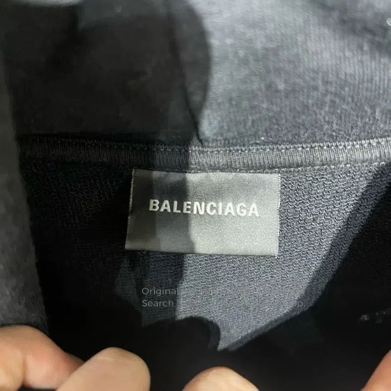 Balenciaga Balenciaga Double B Graffiti Hoodie Size US XL / EU 56 / 4 - 3 Thumbnail