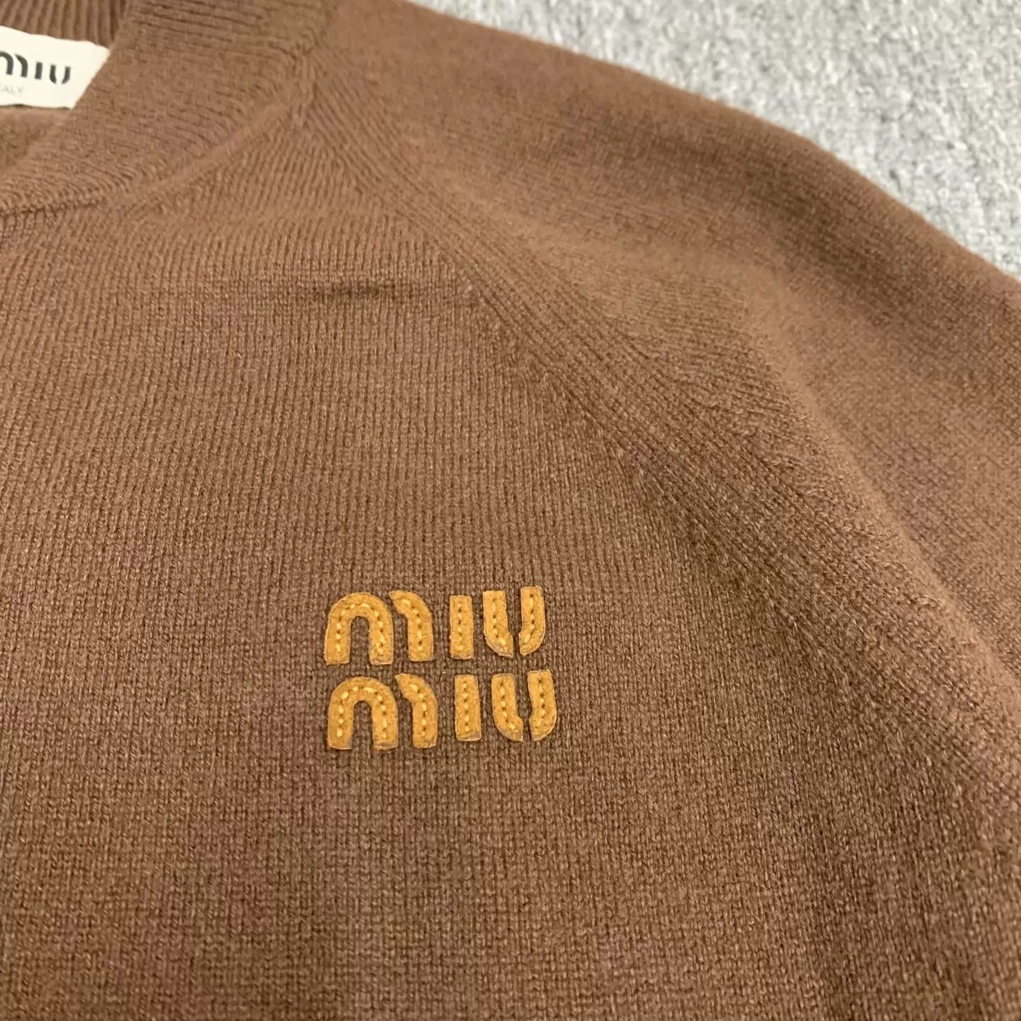 Miu Miu Miu Miu Brown Cashmere Knit Cardi Size 42 98 New Size M / US 6-8 / IT 42-44 - 6 Thumbnail