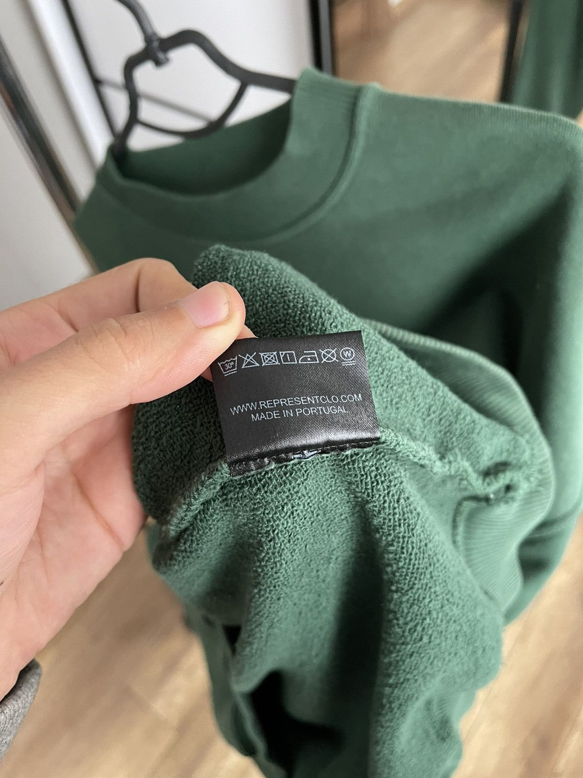 Represent Clo. Represent Clo Owners Club Sweatshirt Crewneck Size US L / EU 52-54 / 3 - 12 Thumbnail