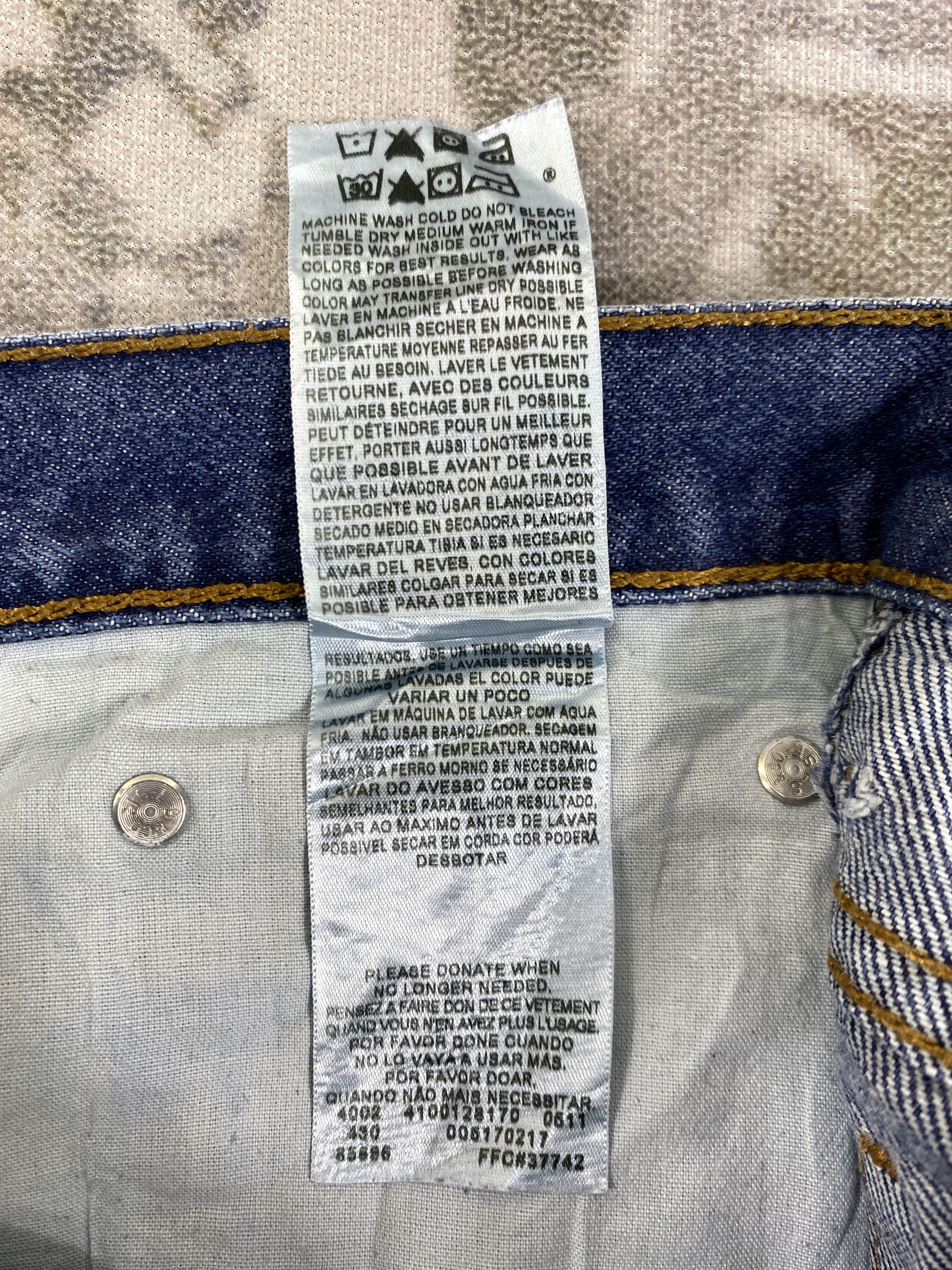 Levi's Dark Blue Vintage Levi's 517 Boot Cut Denim 39x33.5 -JN461 Size US 39 - 11 Thumbnail