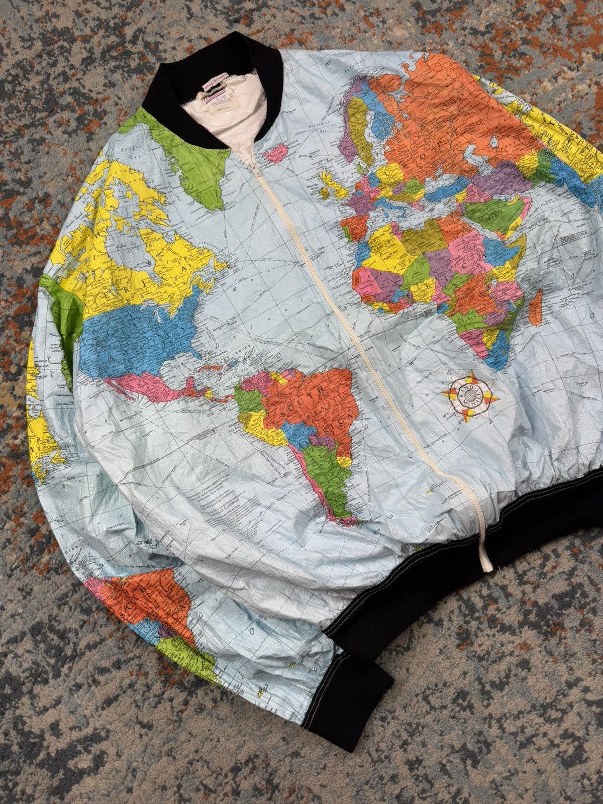 Vintage Vintage 1990 World map all over print jacket kurt cobain Size US L / EU 52-54 / 3 - 7 Thumbnail