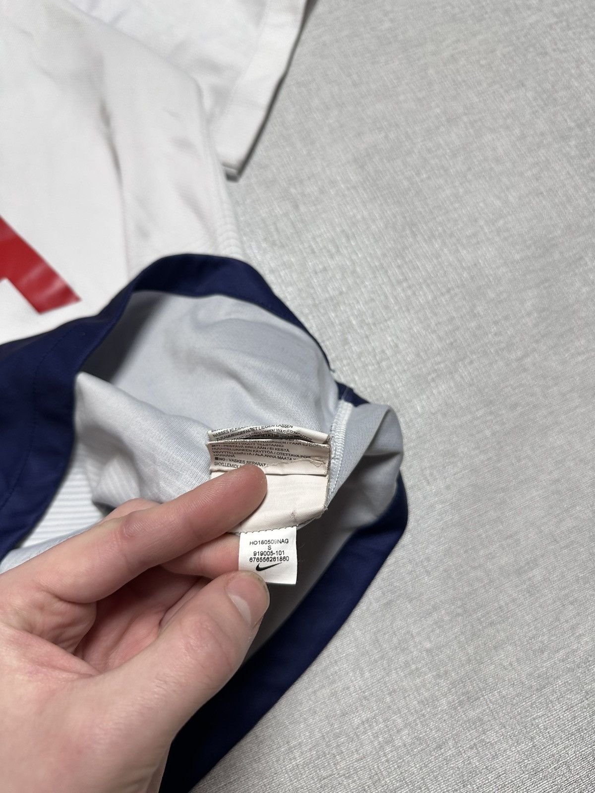 Nike Nike Tottenham home jersey Hotspur 2018/19 Size US S / EU 44-46 / 1 - 11 Thumbnail