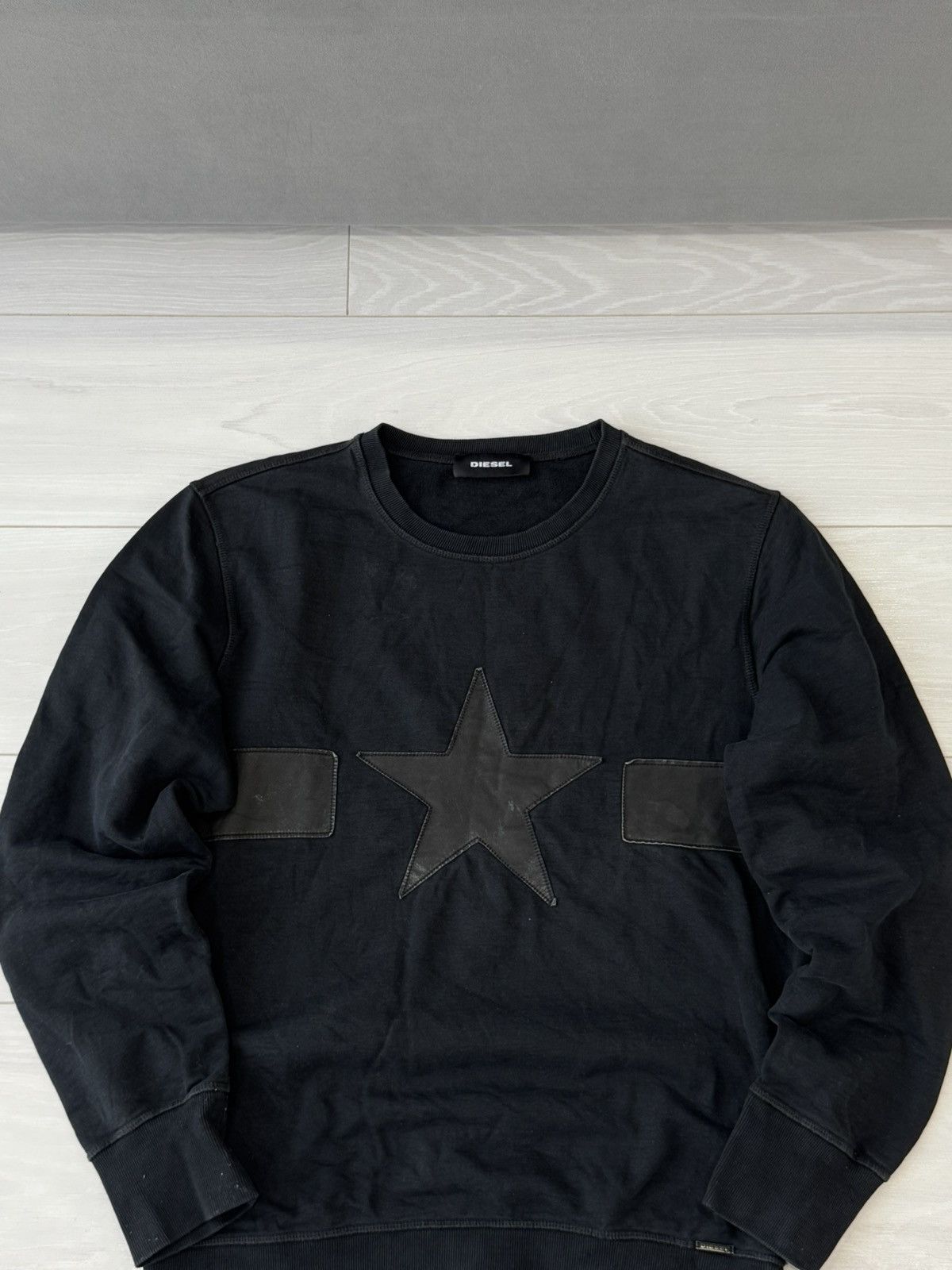 Diesel Y2K Diesel Crazy Leather Patchwork Punk Grunge Sweatshirt Size US M / EU 48-50 / 2 - 2 Thumbnail