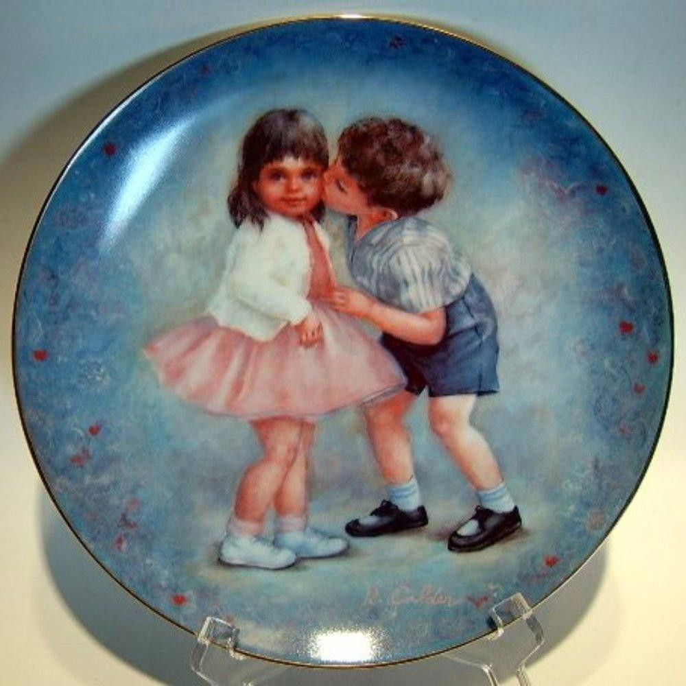 Designer First Kiss Rosemary Calder Plate (1981) -Excellent Condition Size ONE SIZE - 1 Thumbnail