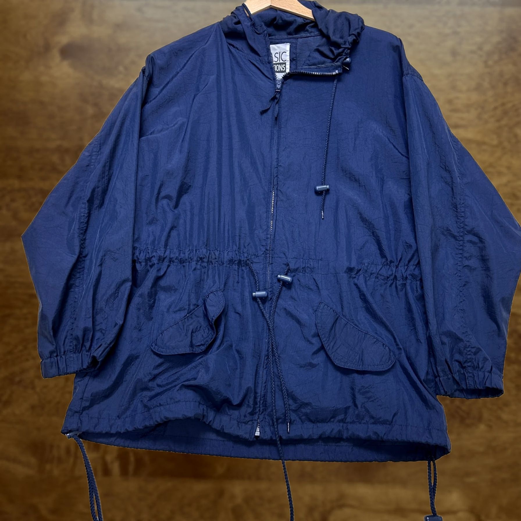 Basic Editions VINTAGE Basic Editions Jacket Mens M Blue Nylon Hooded Windbreaker Full Zip Size US M / EU 48-50 / 2 - 1 Thumbnail
