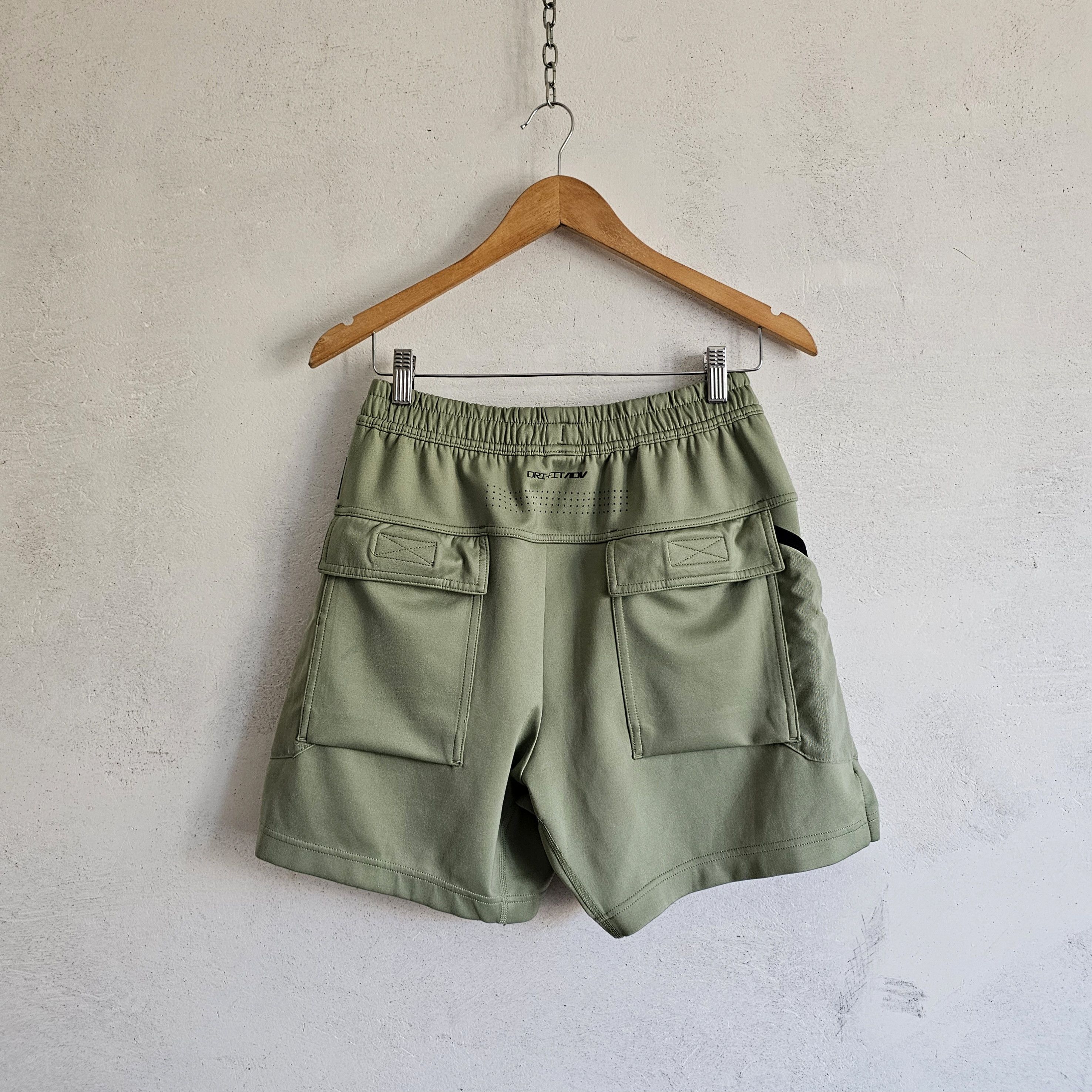 Nike × Nike ACG Nike Dri-Fit ADV A.P.S. shorts Size US 32 / EU 48 - 3 Thumbnail